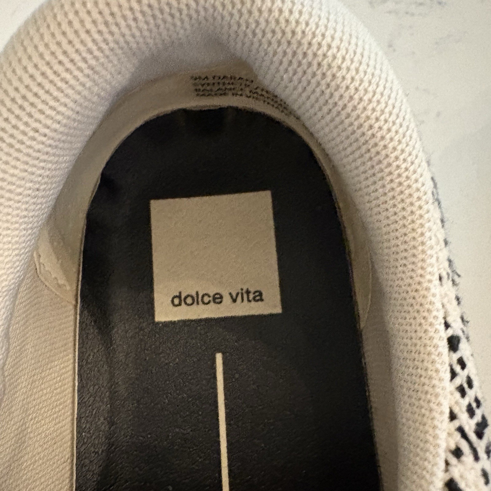 Vita Dolce Women’s Platform Tweed Sneakers Size 9