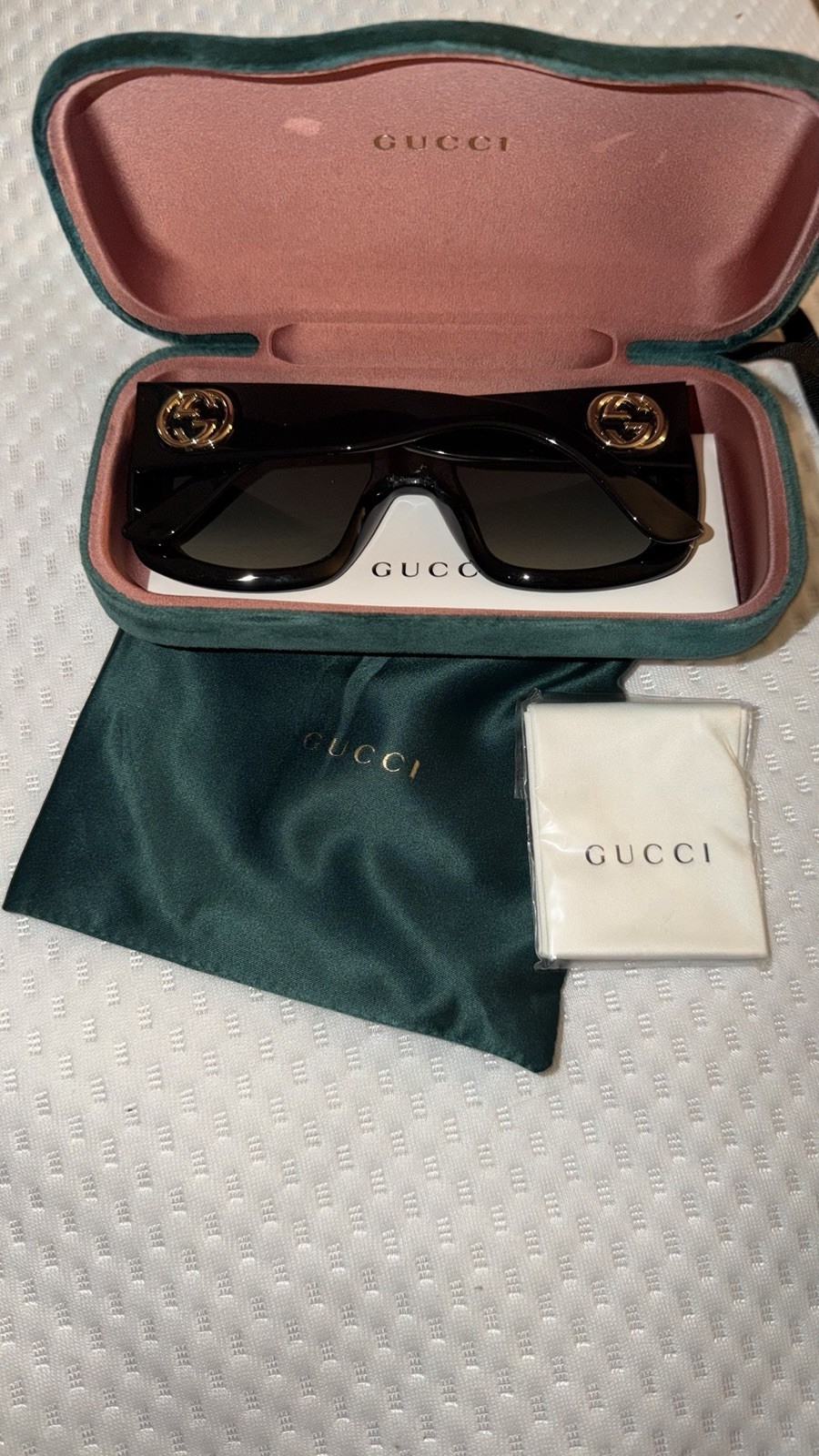 Gucci GG0141S 001 Black Square Sunglasses Gold GG Logo w/ Case