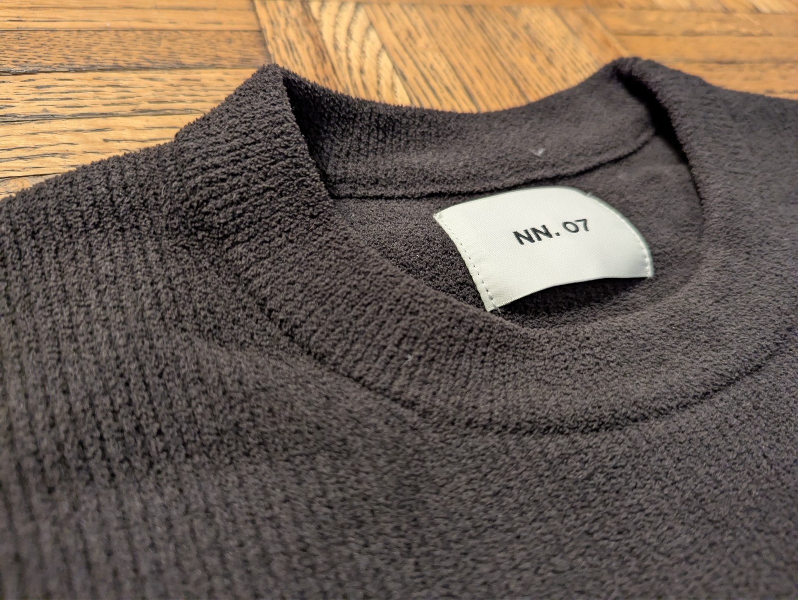 NN07 crewneck