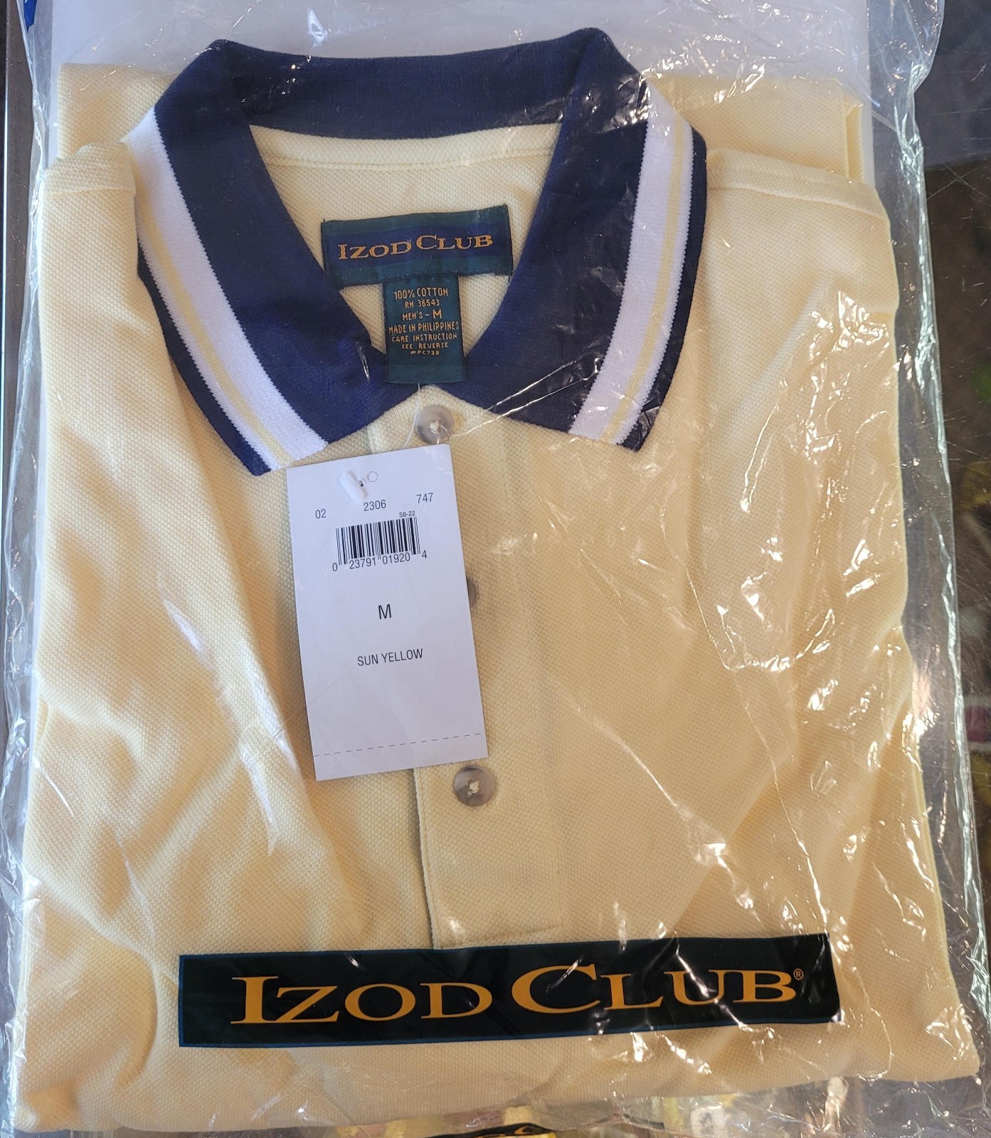 NOS NIP Izod Club Men’s Medium Polo Shirt Sun Yellow 100% Cotton Golf