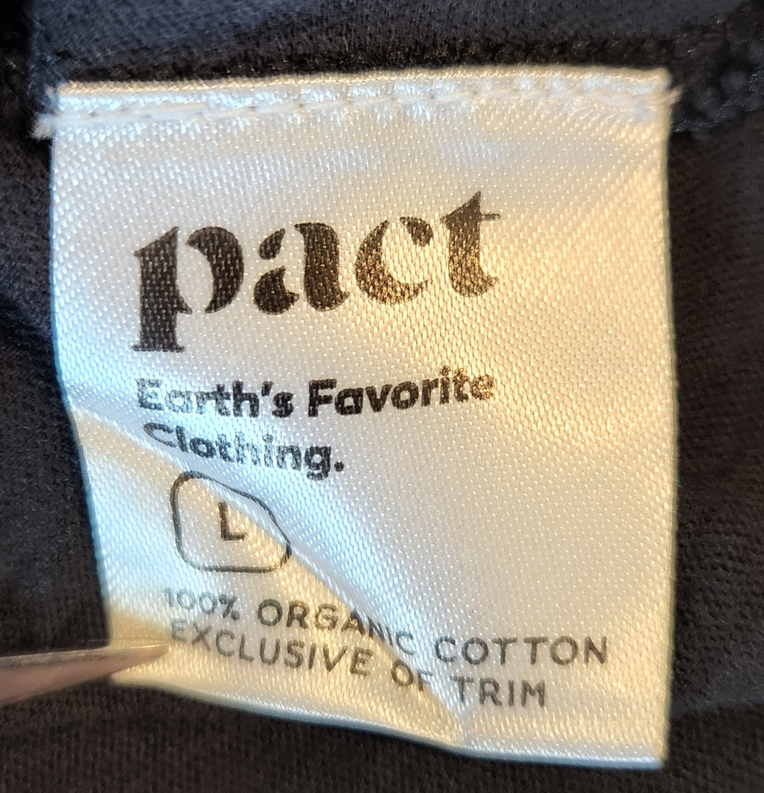 PACT Women’s Organic Cotton V-Neck 3/4 Puff Sleeve Shirt Black Large