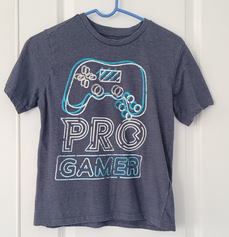 BOYS ADTN TEES-SHORT SLEEVE- PRO GAMER-SIZE LARGE 14/16-COLOR BLUE # 26