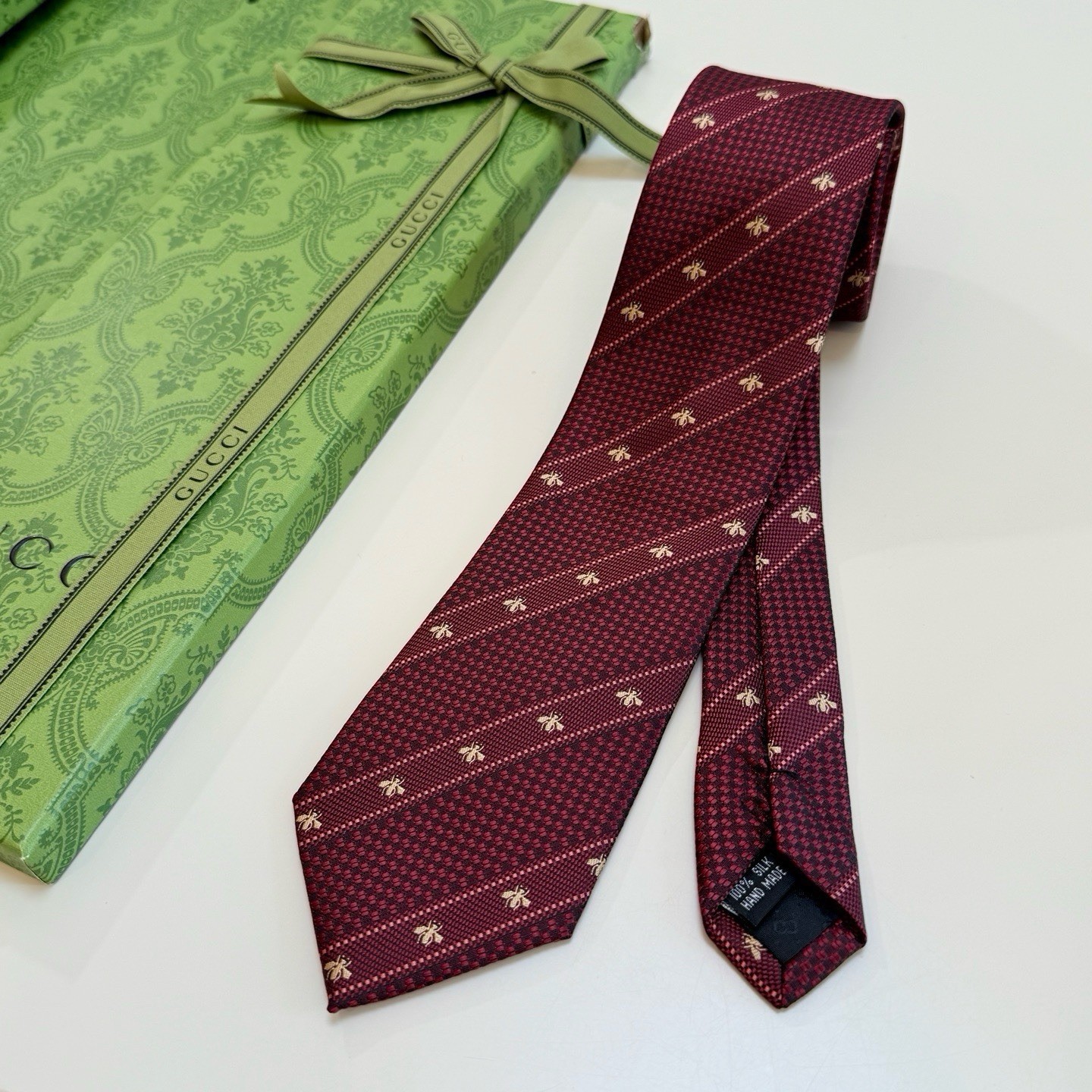 Gucci Burgundy Striped Silk Designer Tie for Men with Logo Theme/Accents