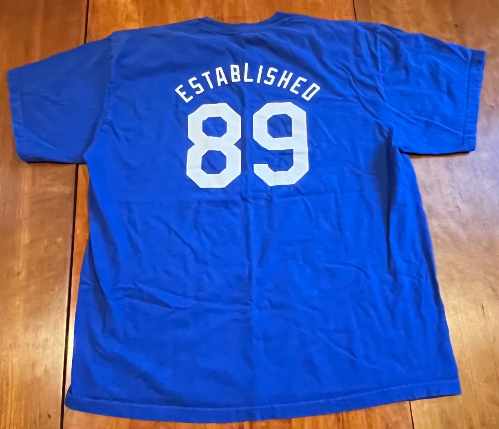 RARE Active Skateboards LA Dodgers Baseball Inspired Graphic T Shirt Men’s XL