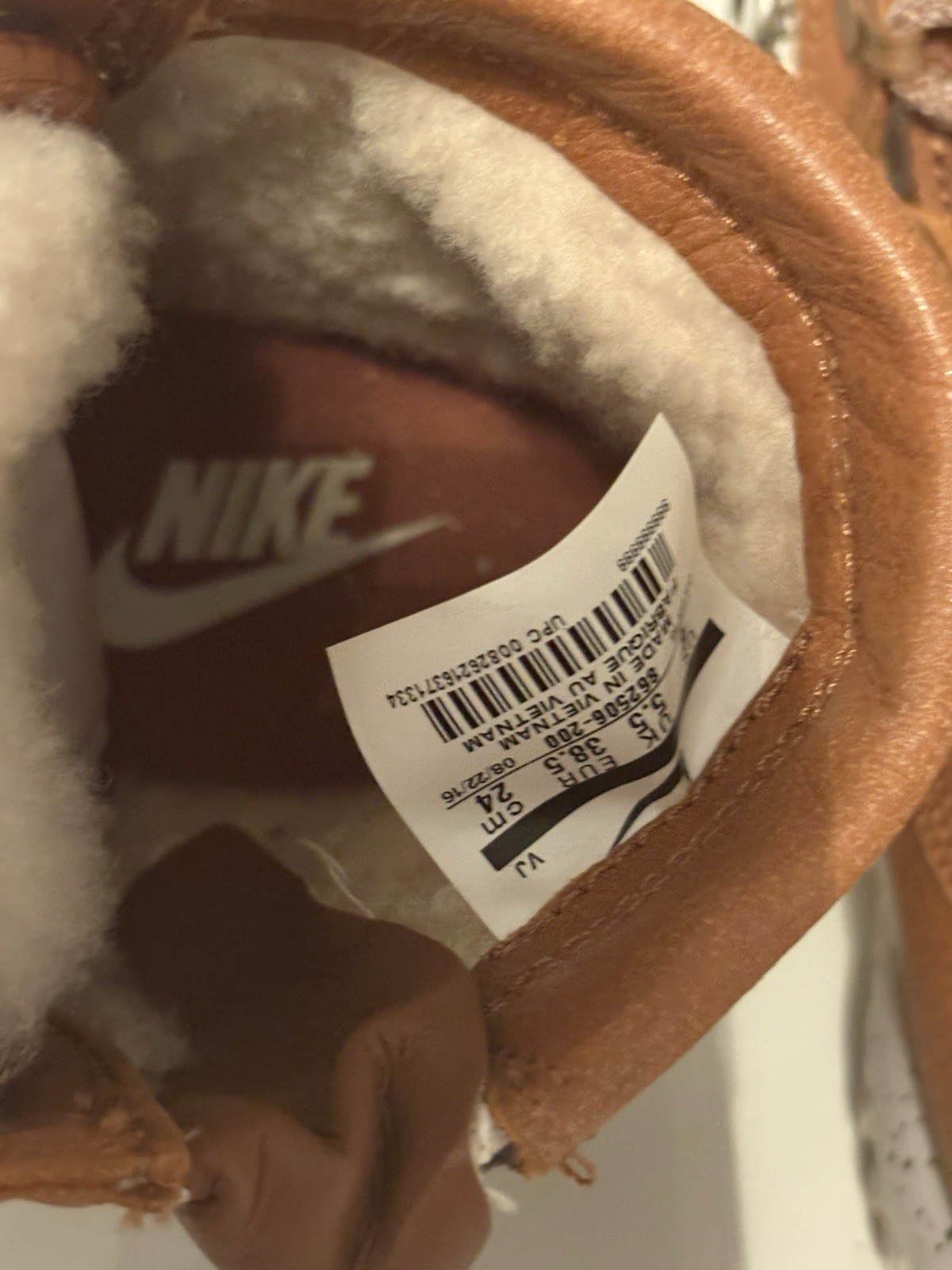 Nike Boots SFB 6″ Leather Bomber COGNAC 862506-200, US-6