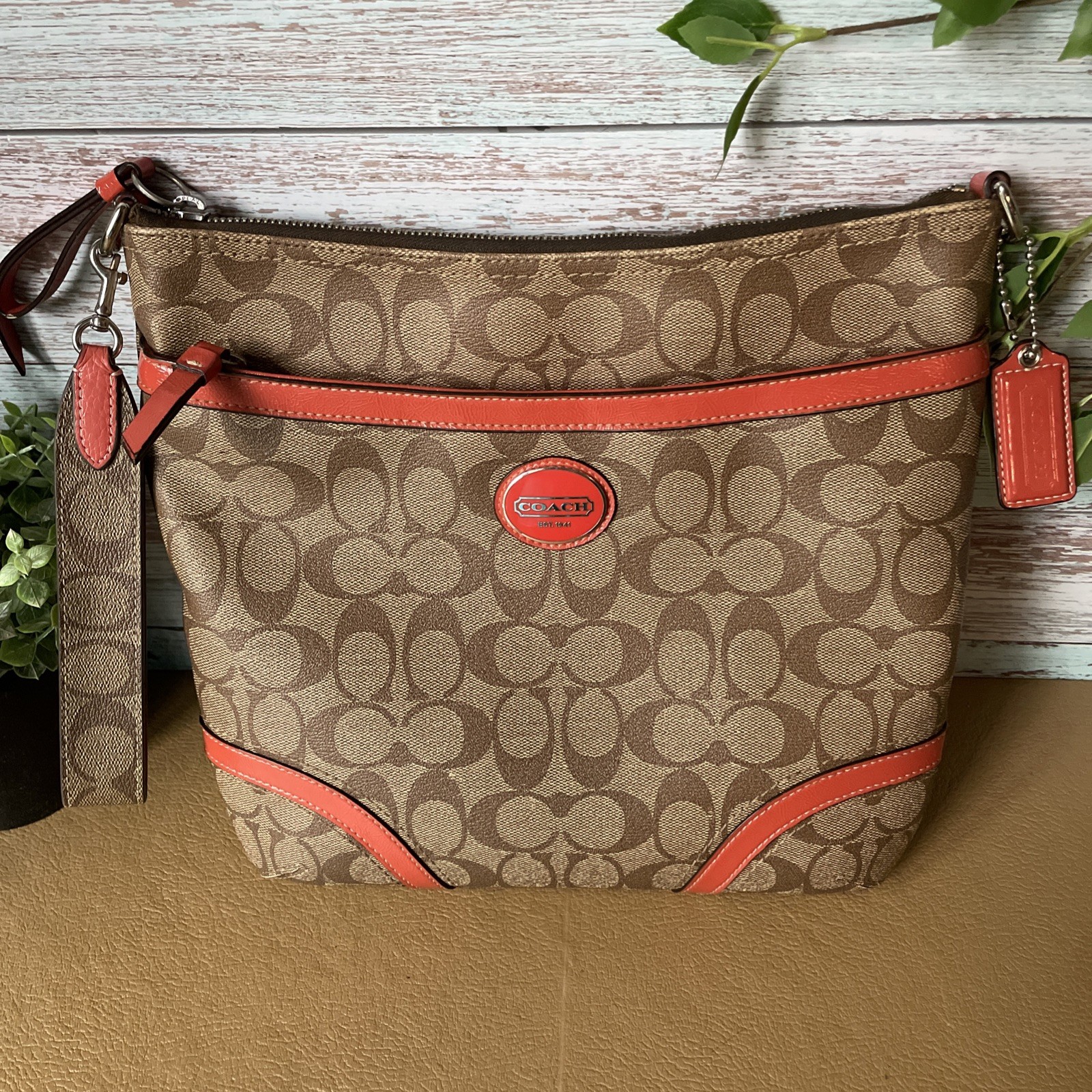 Coach Peyton Bag F18926 Comes With Coach Wrist Strap & Hangtag 2012 **