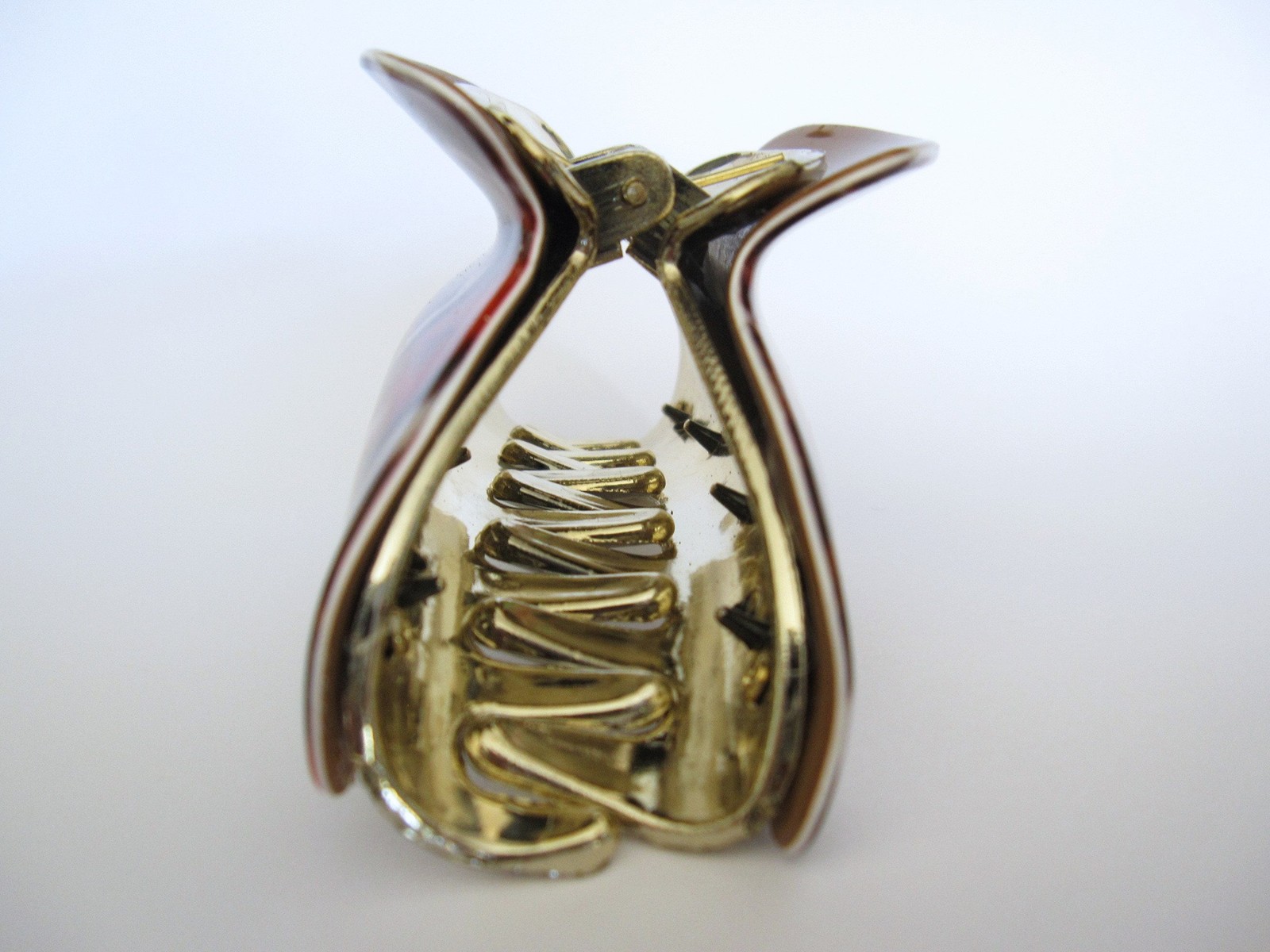 Red black brown white marbled hair claw clip