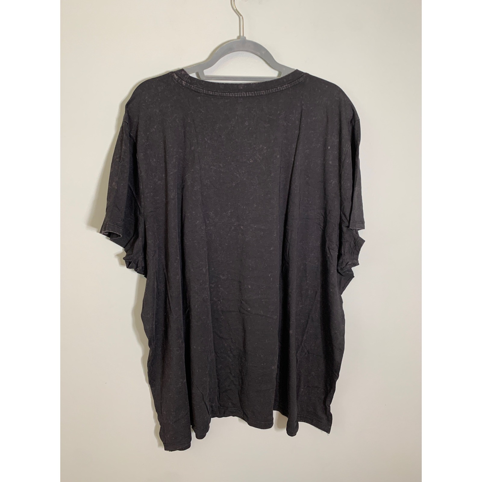 NEW Maurices Graphic Tee Womens 4X Charcoal Floral Celestial Star Classic Fit