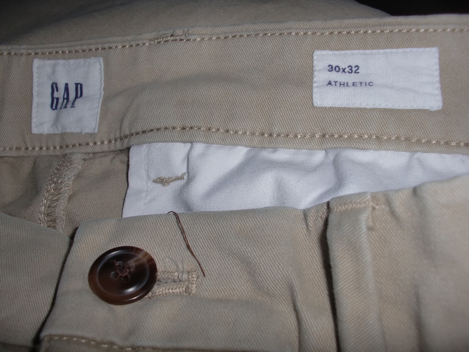 Men’s~GAP~ATHLETIC~BEIGE~98%Cotton/2%Spandeex~STRETCH~PANTS size 30″W x 32″L