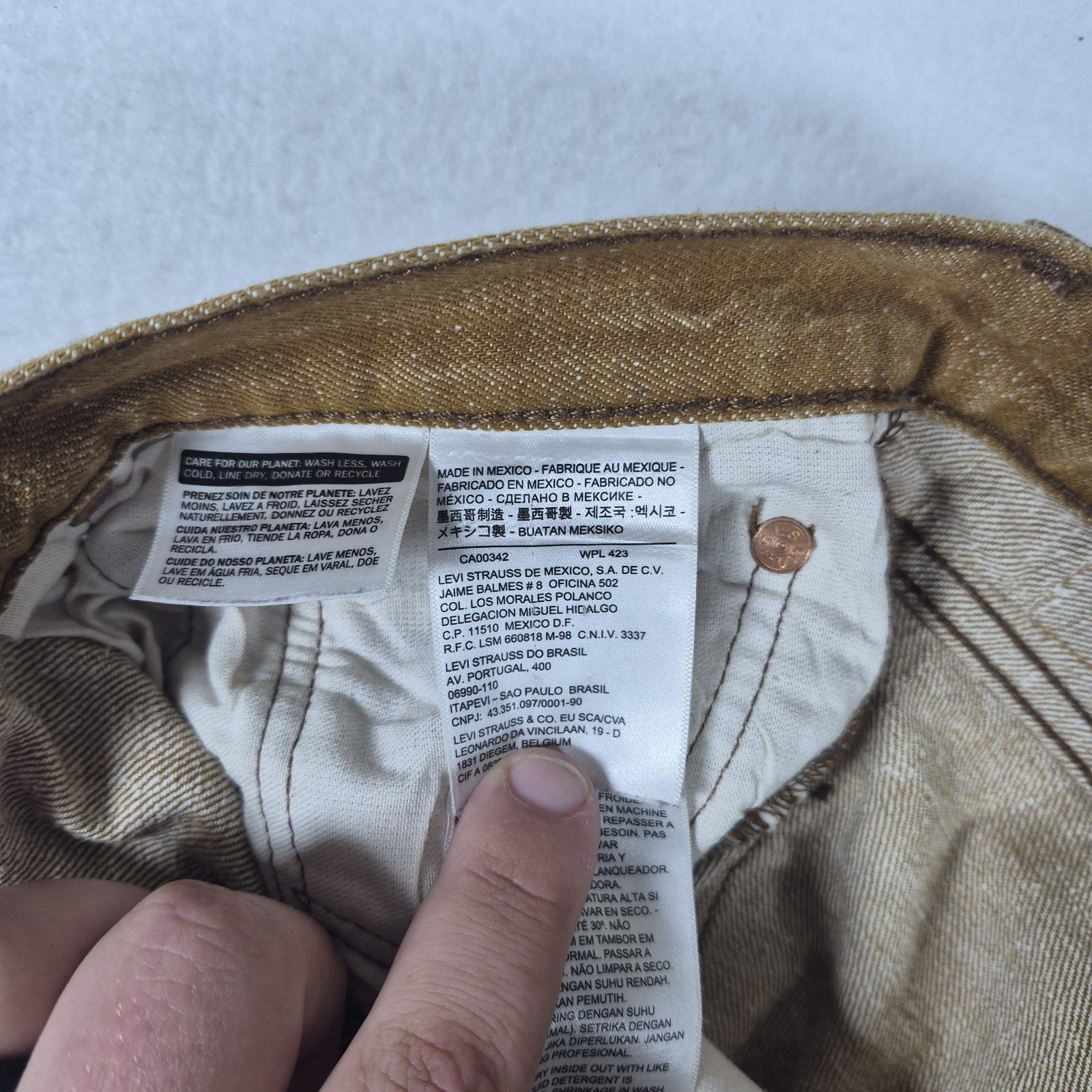 Levi’s 501 Brown Jeans Men’s 36×34 Original Fit Button Fly White Oak Cone Denim