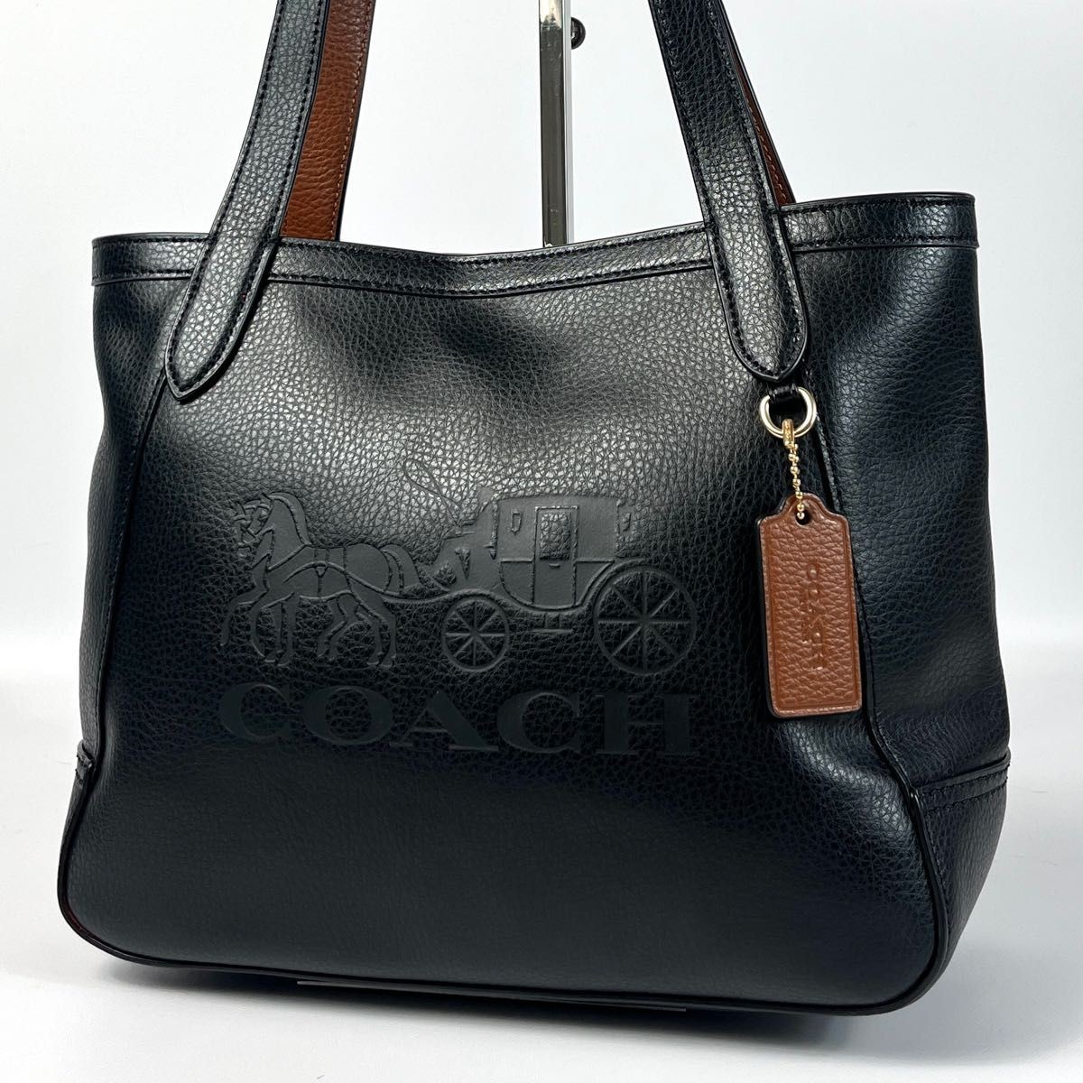 Excellent condition COACH Tote Bag Horse and Carriage Andy Tote Embossed Logo Bl