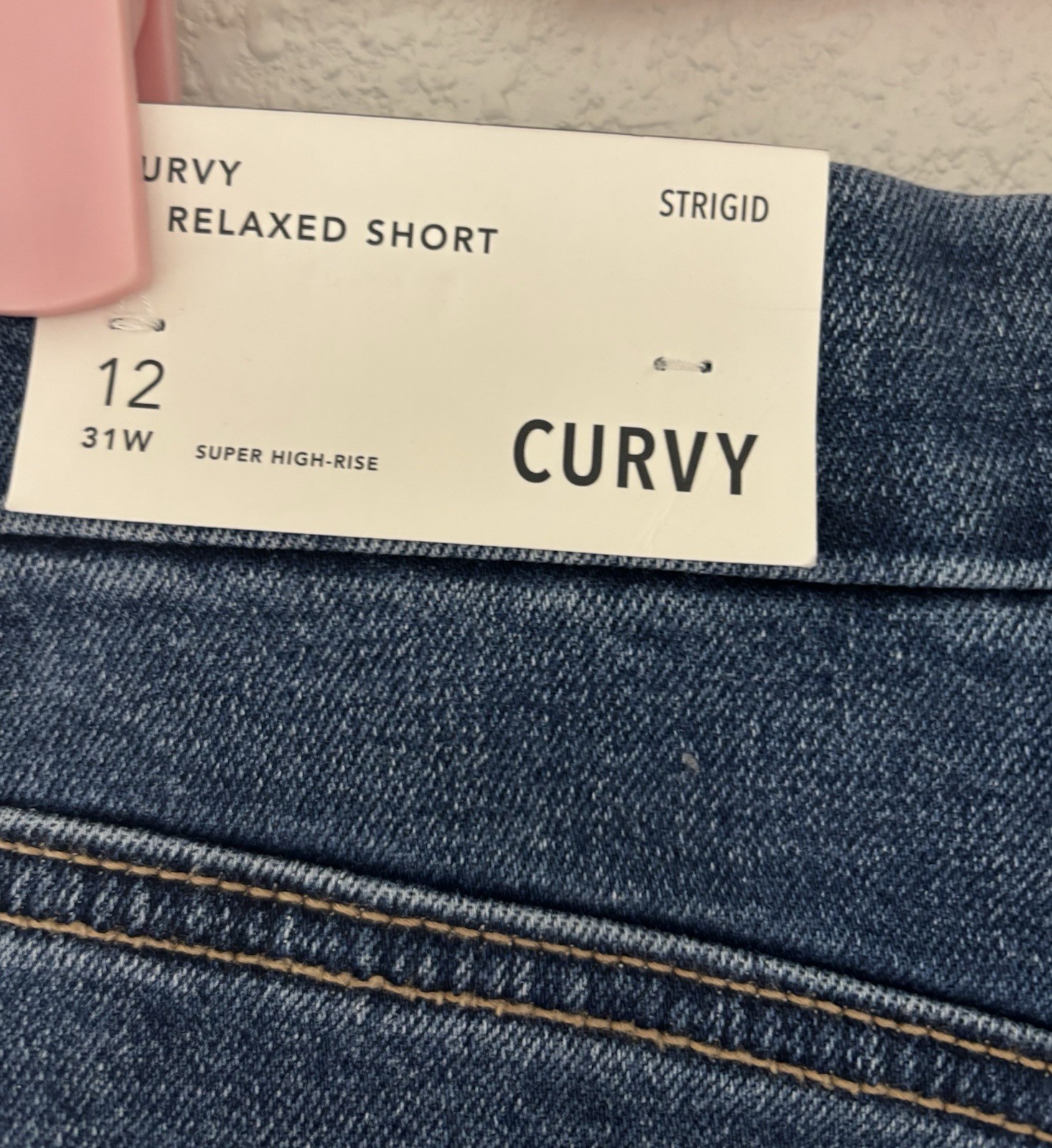 NWT American Eagle Shorts Womens 12 Blue Curvy 6”Relaxed Short Strigid Jean