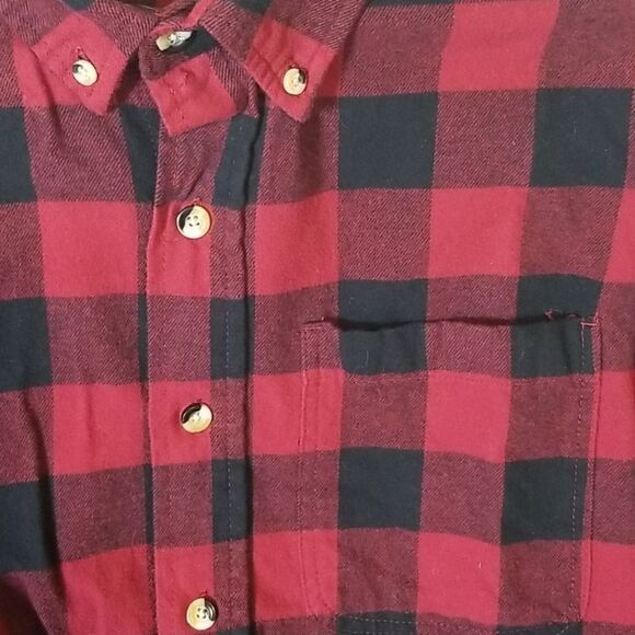 Hobbs Creek Red and Black Buffalo Plaid Shirt Size S