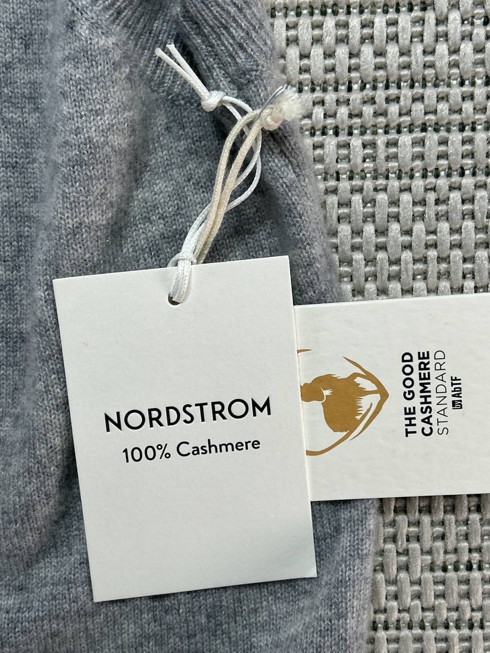 Nordstrom Sweater Vest Womens Medium Gray Cashmere Knit Pullover
