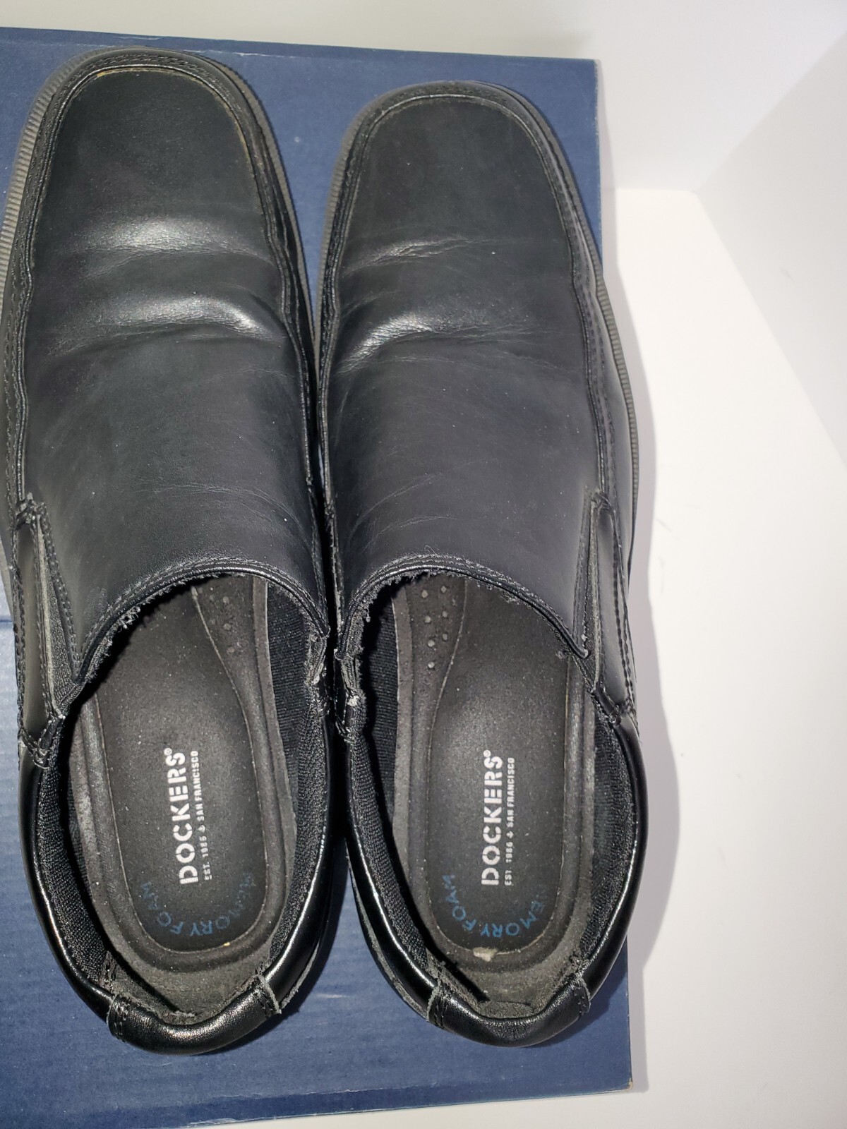 Dockers Edson men leather/ man made material slip on loafer, black, size 10.5W