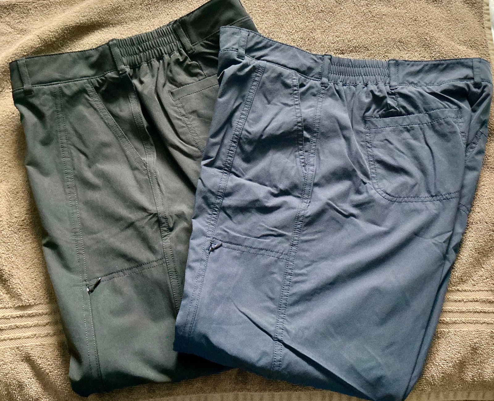 Lot of 2 Kirkland Signature Ladies Travel Pants Sz 8 – Black + Navy Blue – $20