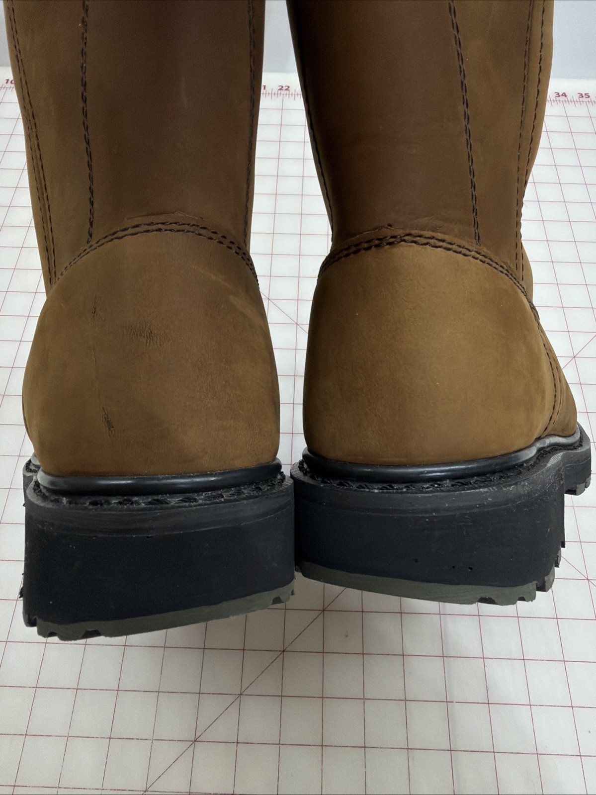 Wolverine 10″ Wellington Soft Toe Boots Men’s 9.5 NWOT Slip Oil Resistant