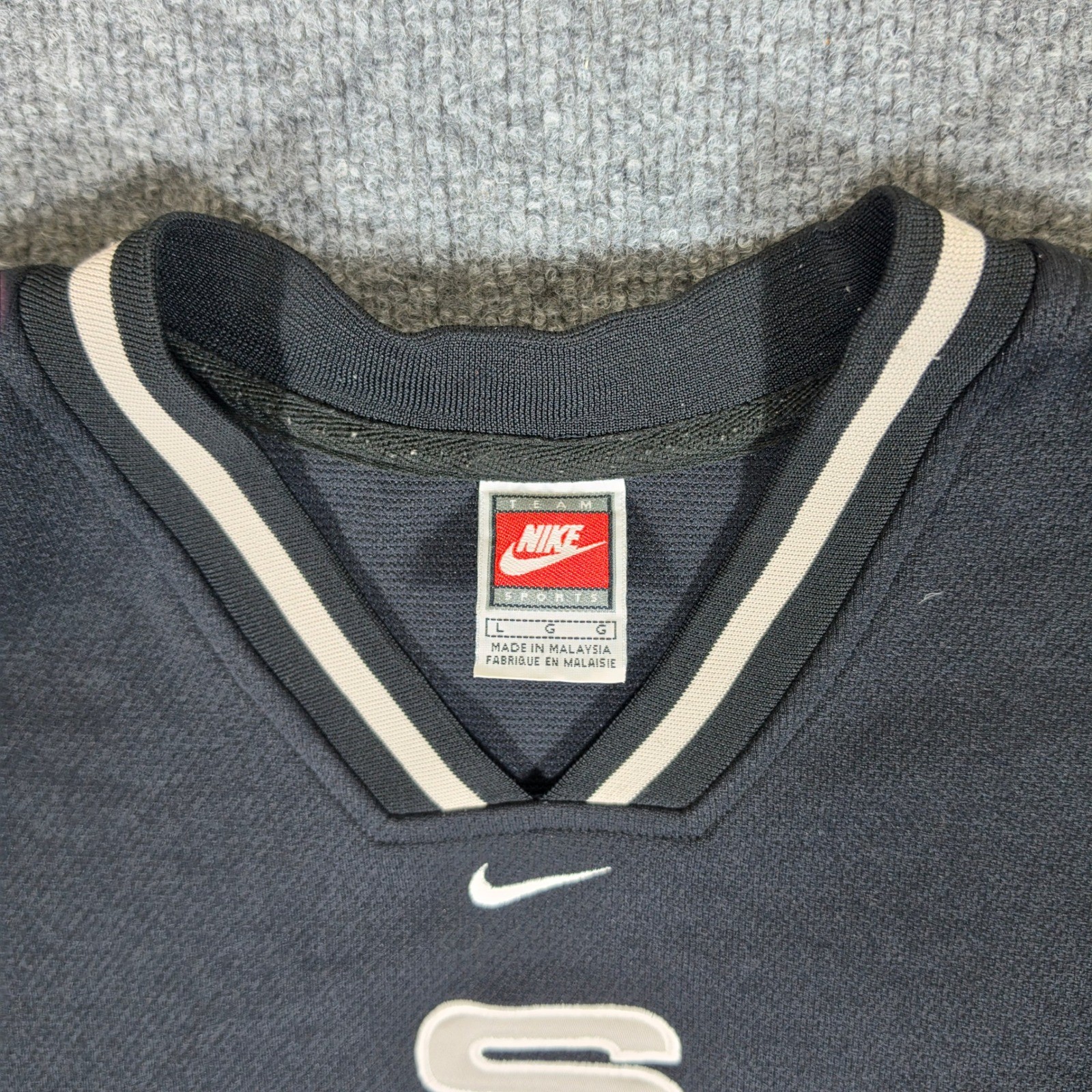 Rare Vintage 2000s Nike NBA Spurs Warm Up Shooting Shirt Gray/Black Mens Sz L
