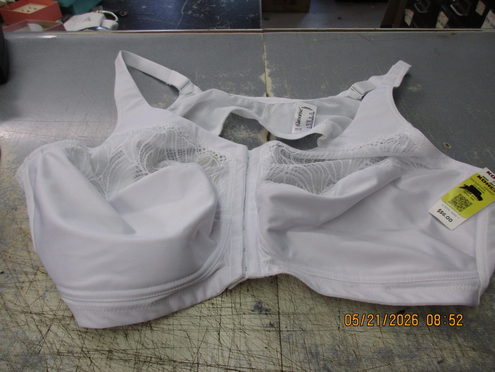 Glamorise 54B MagicLift Natural Shape Front-Closure Wirefree Bra 1210 White