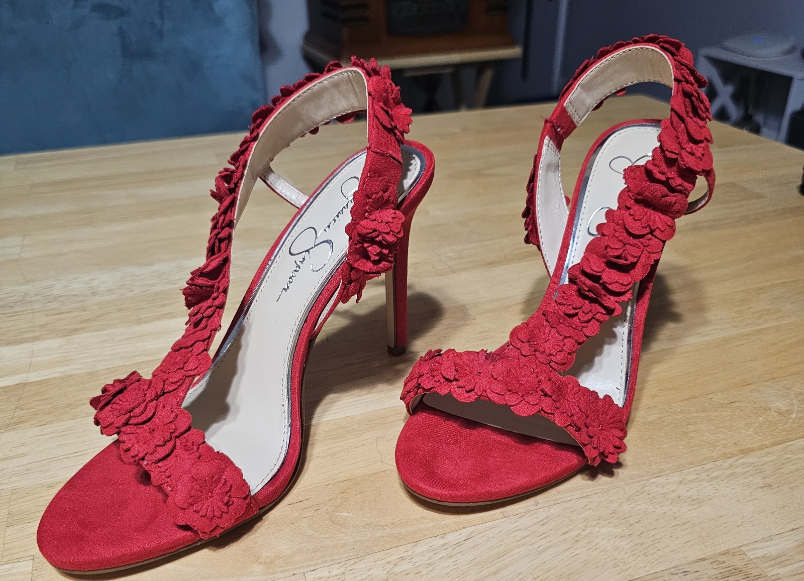 New Jessica Simpson Red Flower Heels Size 6.5 Womens – No Box