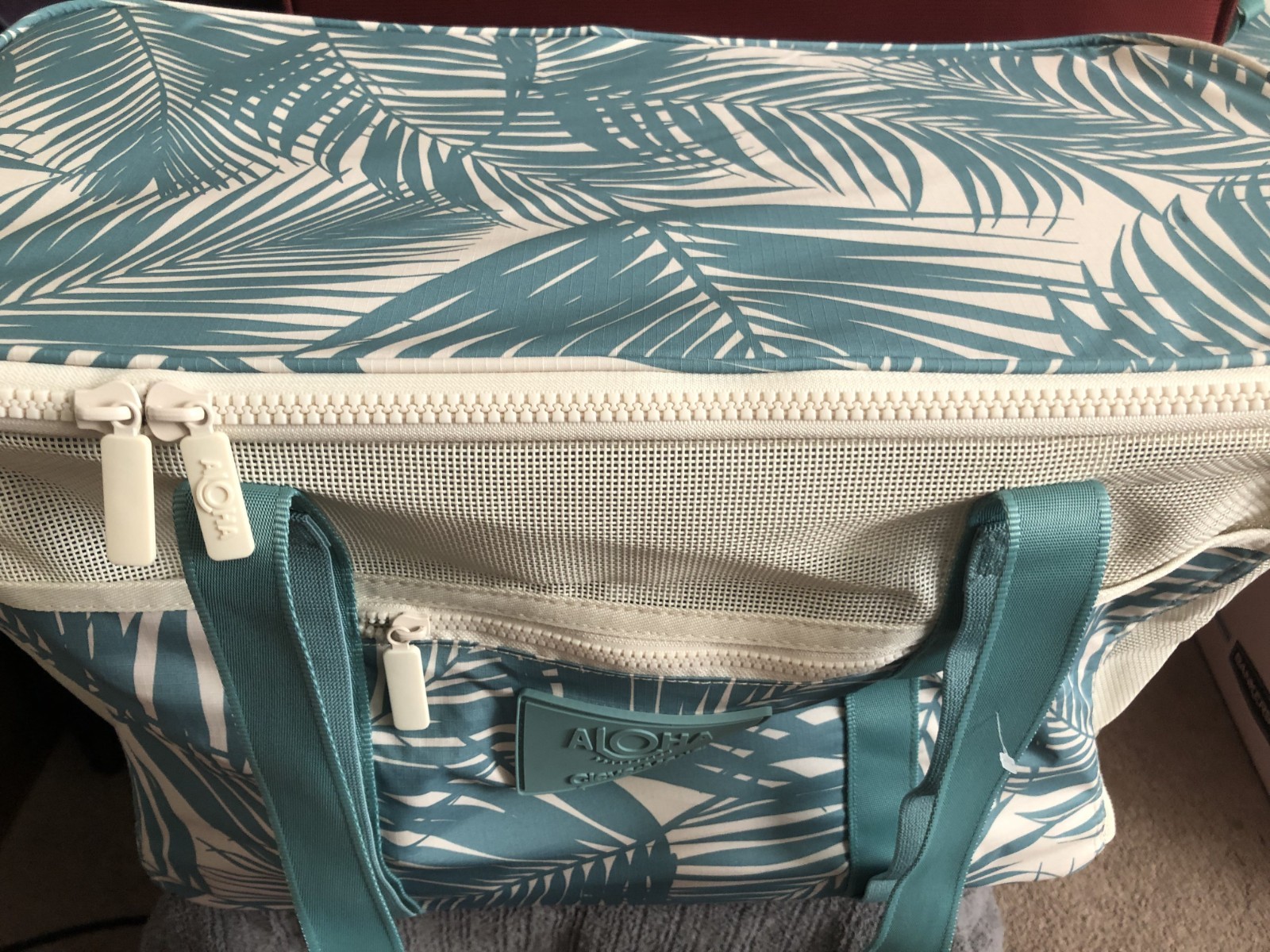 aloha clevermade collapsible beach tote Teal/Floral Design, New