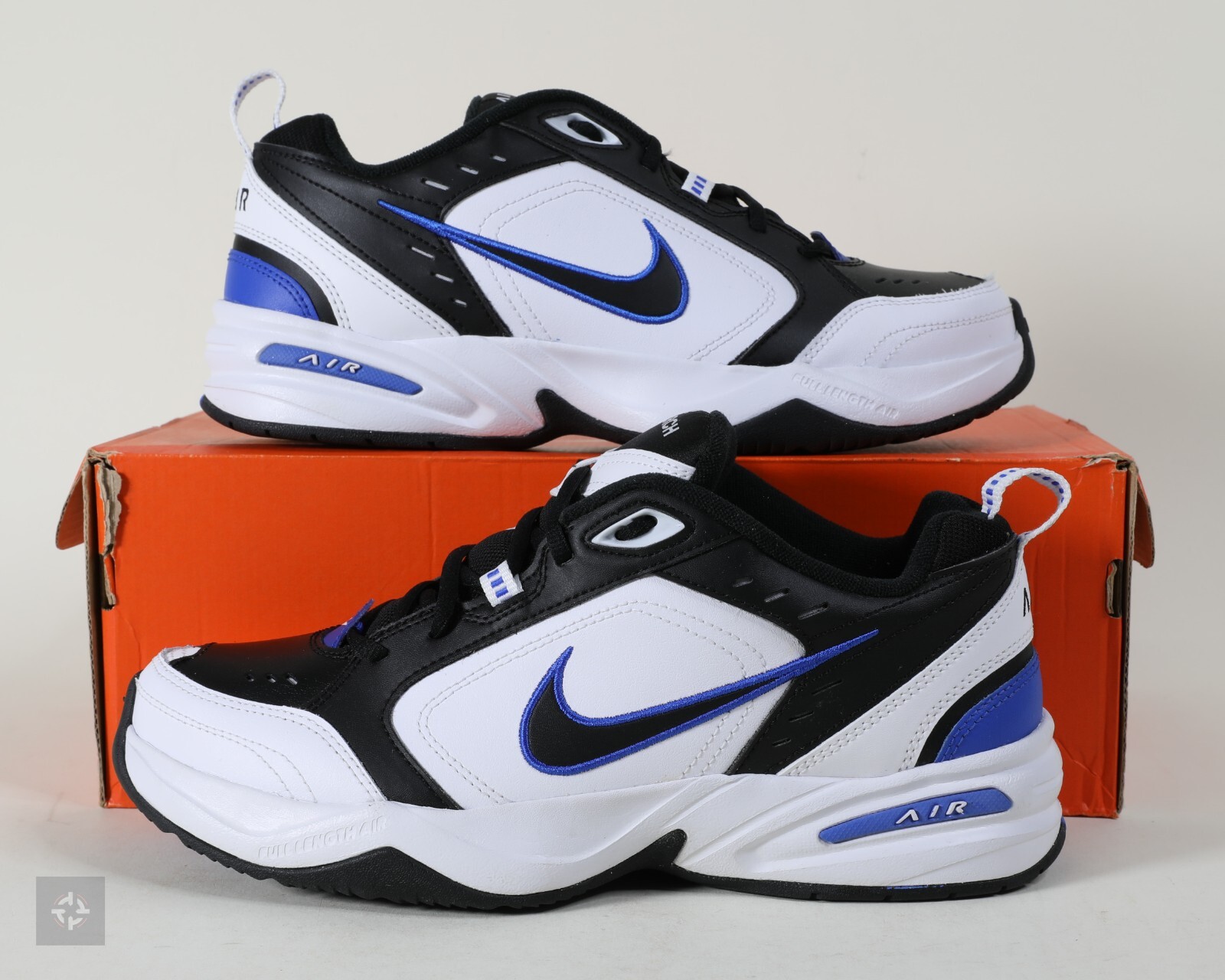 Nike Air Monarch IV White Black Blue Shoes Men’s Size 6-6.5 D (415445-002)