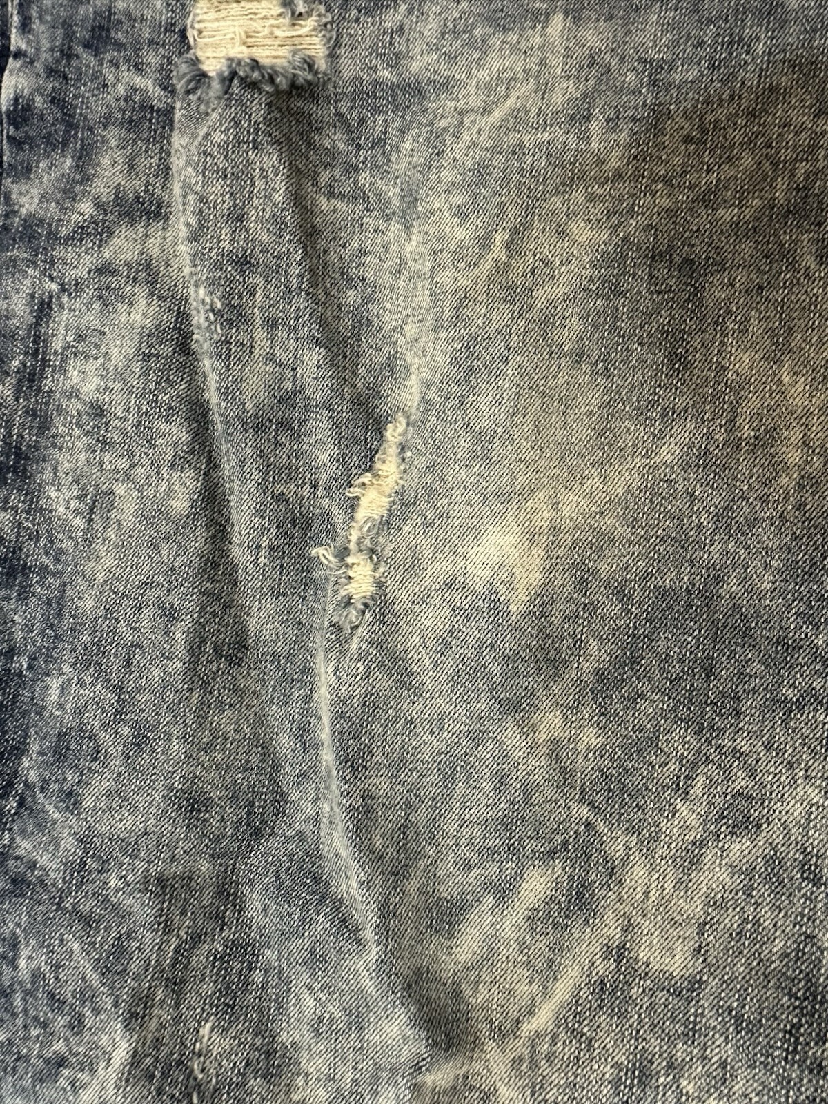 Torrid Women’s Plus Size 26 Blue Acid Wash Boyfriend Jeans 31” Inseam