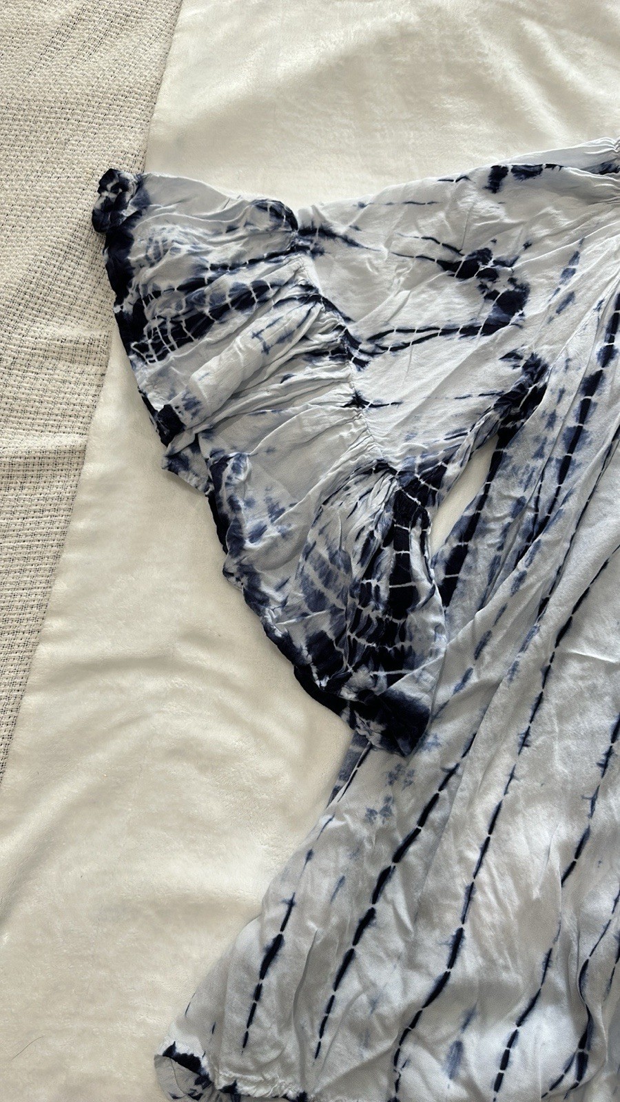 Altar’d State Women’s Blue White Tie-Dye Off Shoulder Puff Sleeve Blouse Size L