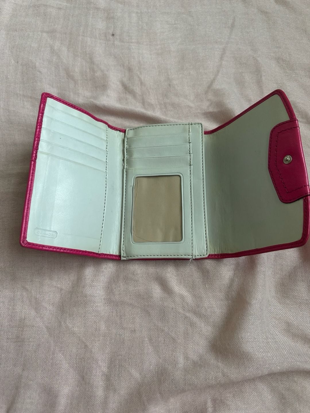 Coach Ashley Leather Pleated Tri-Fold Wallet in Pink