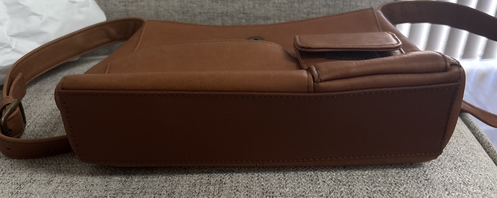 Le Donne Premium Full-Grain Colombian Tan Brown Vaquetta Leather Crossbody Bag