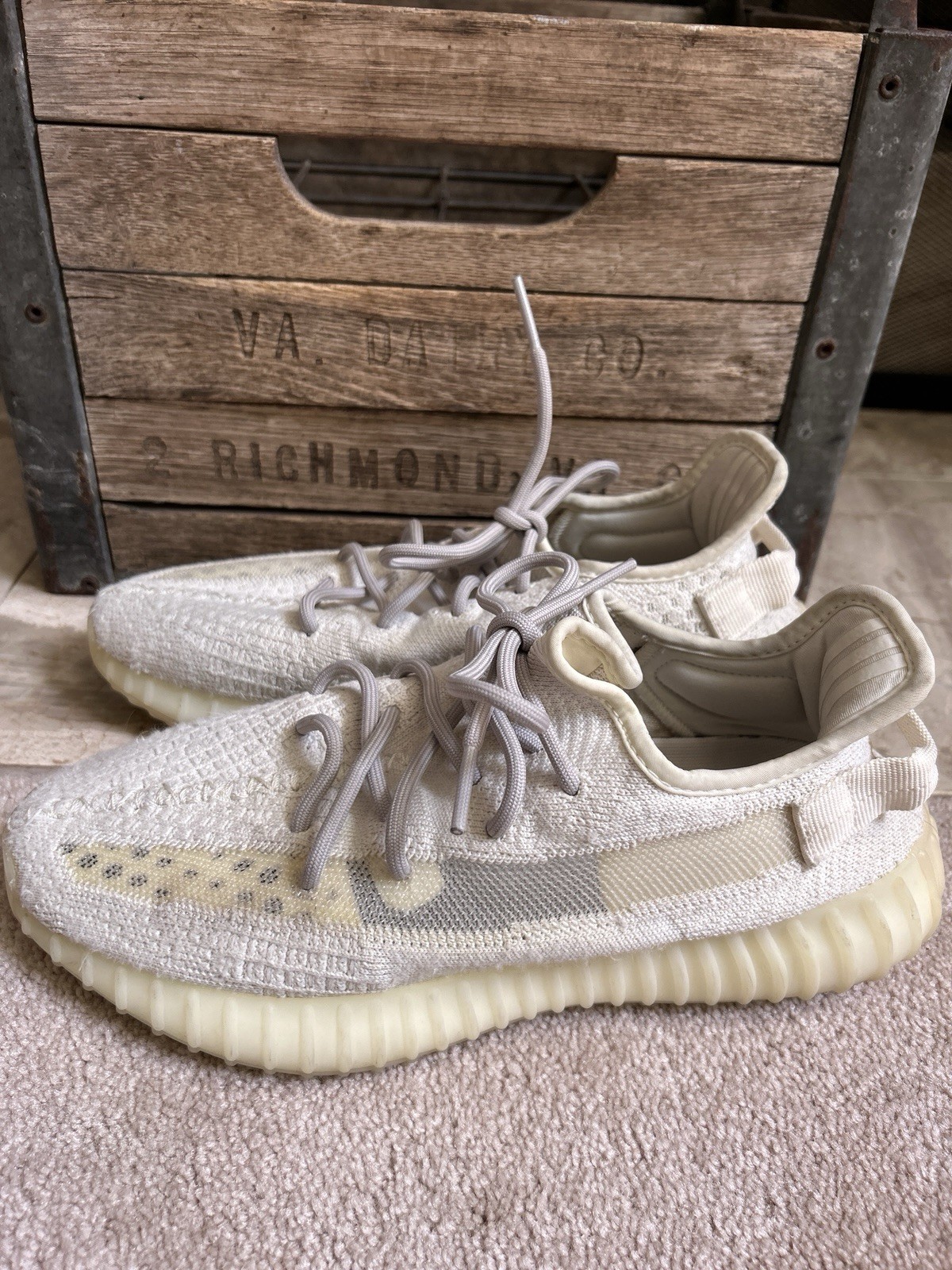 ADIDAS “Yeezy Boost 350 V2” bone white shoes – size 9