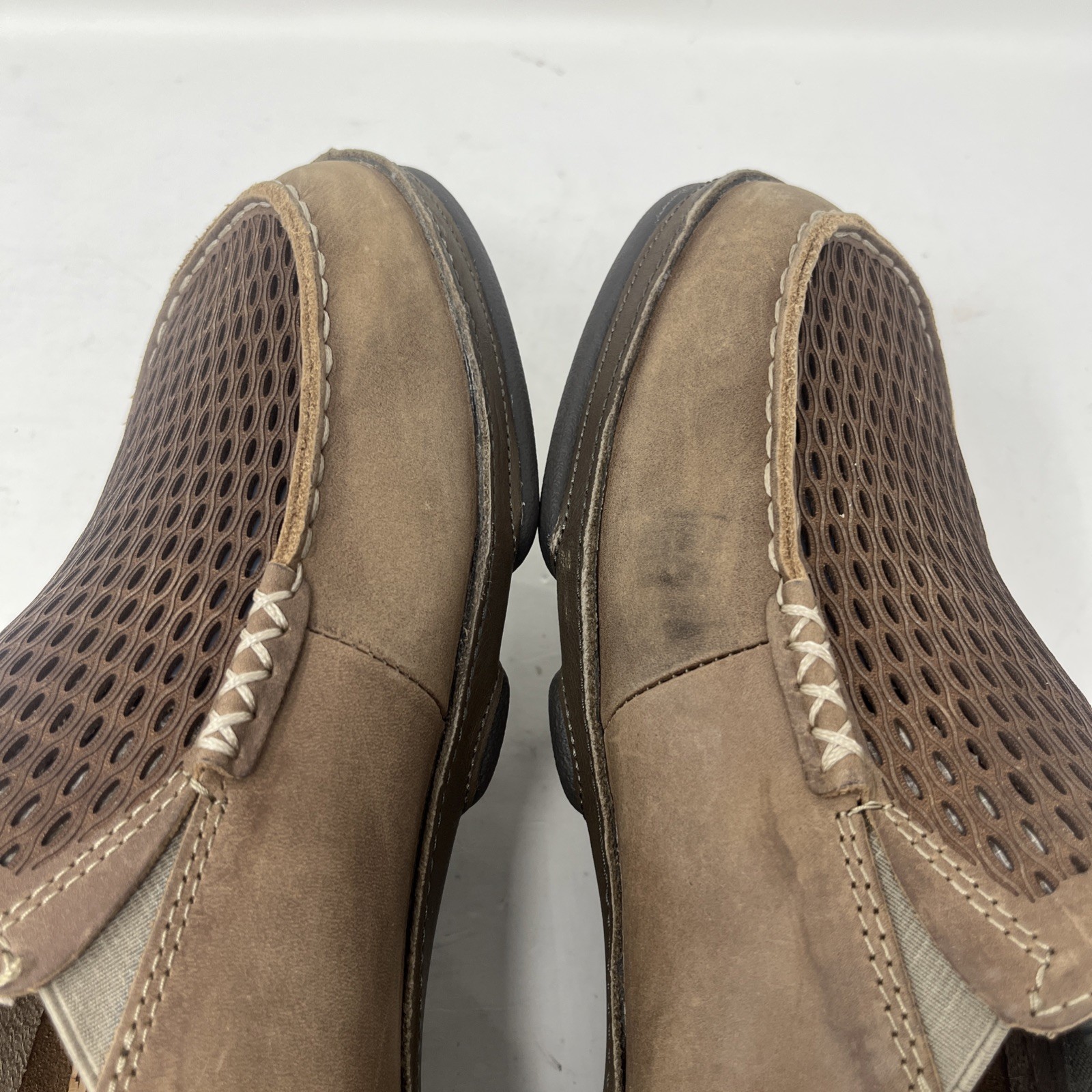 OluKai Moloa Aho Men’s 12 Nubuck Leather Slip On Loafers Clay Husk Walking