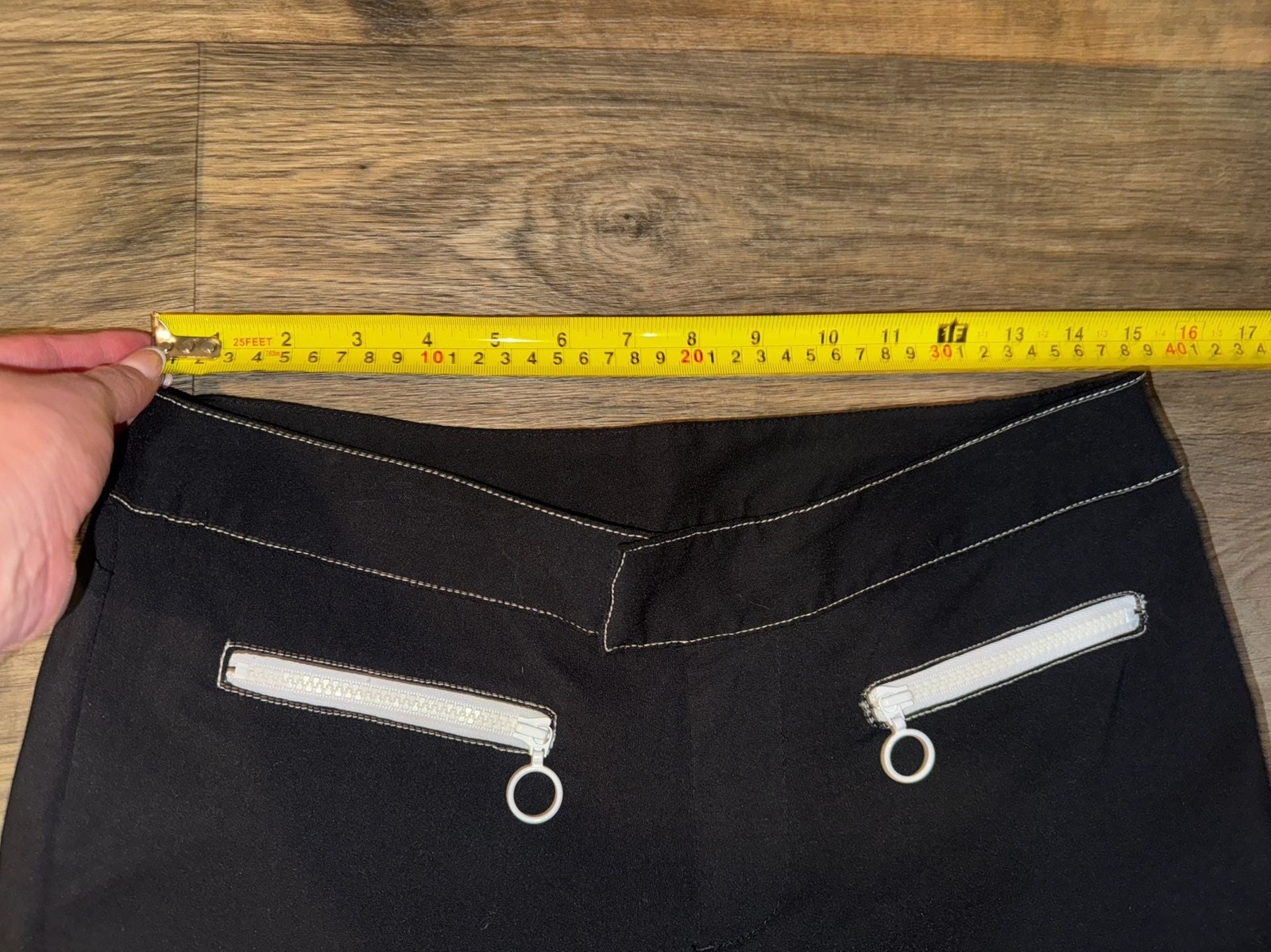 Xhilaration Vintage Y2K Black Cropped Capri Pants with Ring Pull Front Zippers