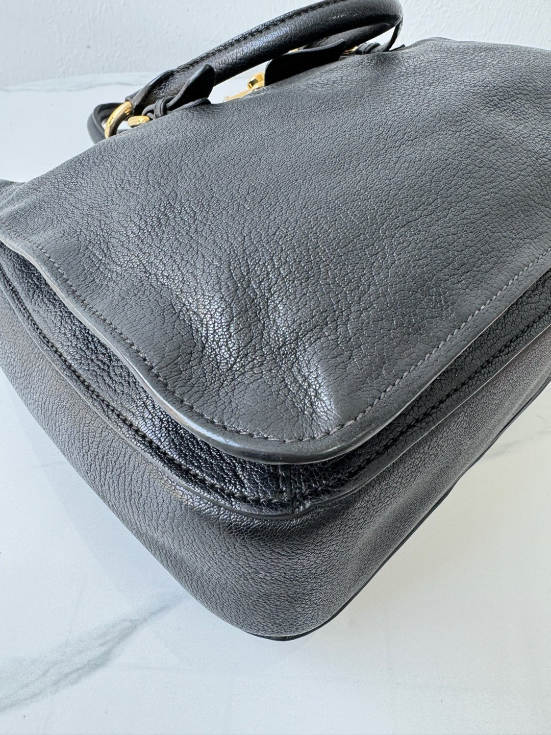 Miu Miu Pre-Owned Authentic Tote Black 34*15 Free Tracked Shipping