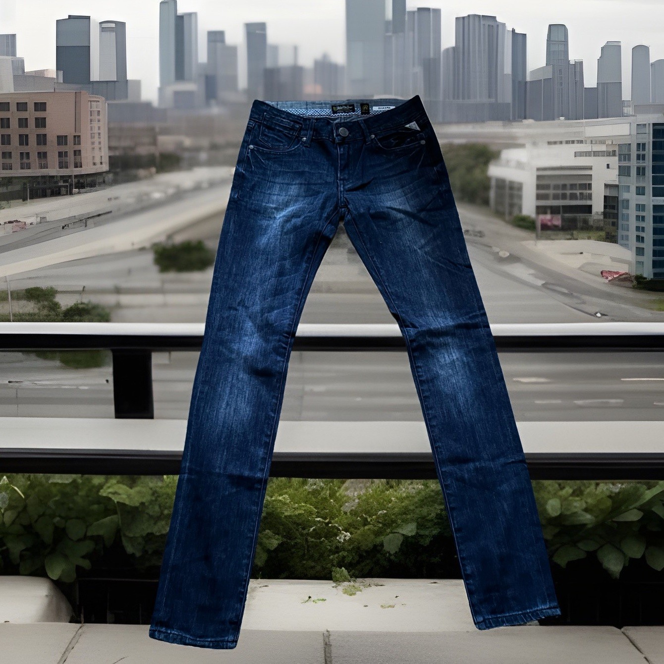REPLAY -RHAXMA BLUE STONEWASHED STRECTH SLIM FIT JEANS W26/27
