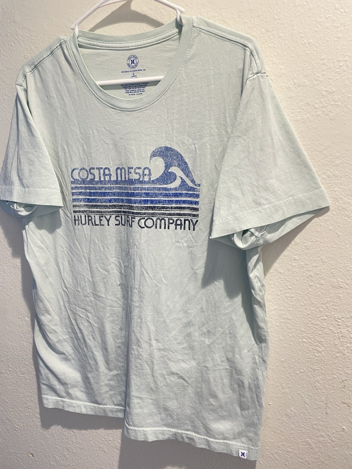Hurley Men’s Large Surf Costa Mesa Graphic Tee Light Blue Short Sleeve T-Shirt