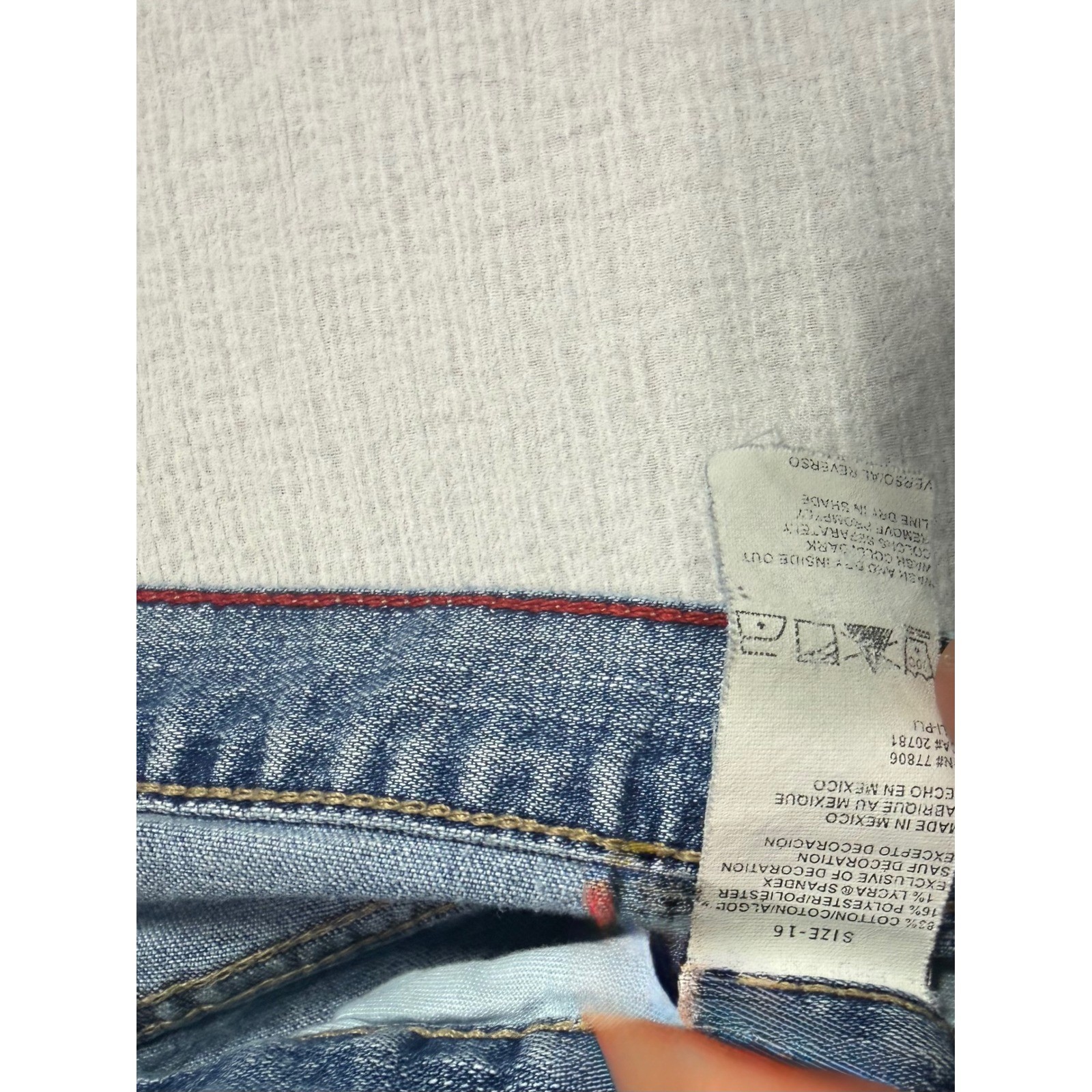 Tommy Hilfiger Womens Bootcut Jeans Medium Wash Blue Denim Size 16 Stretch