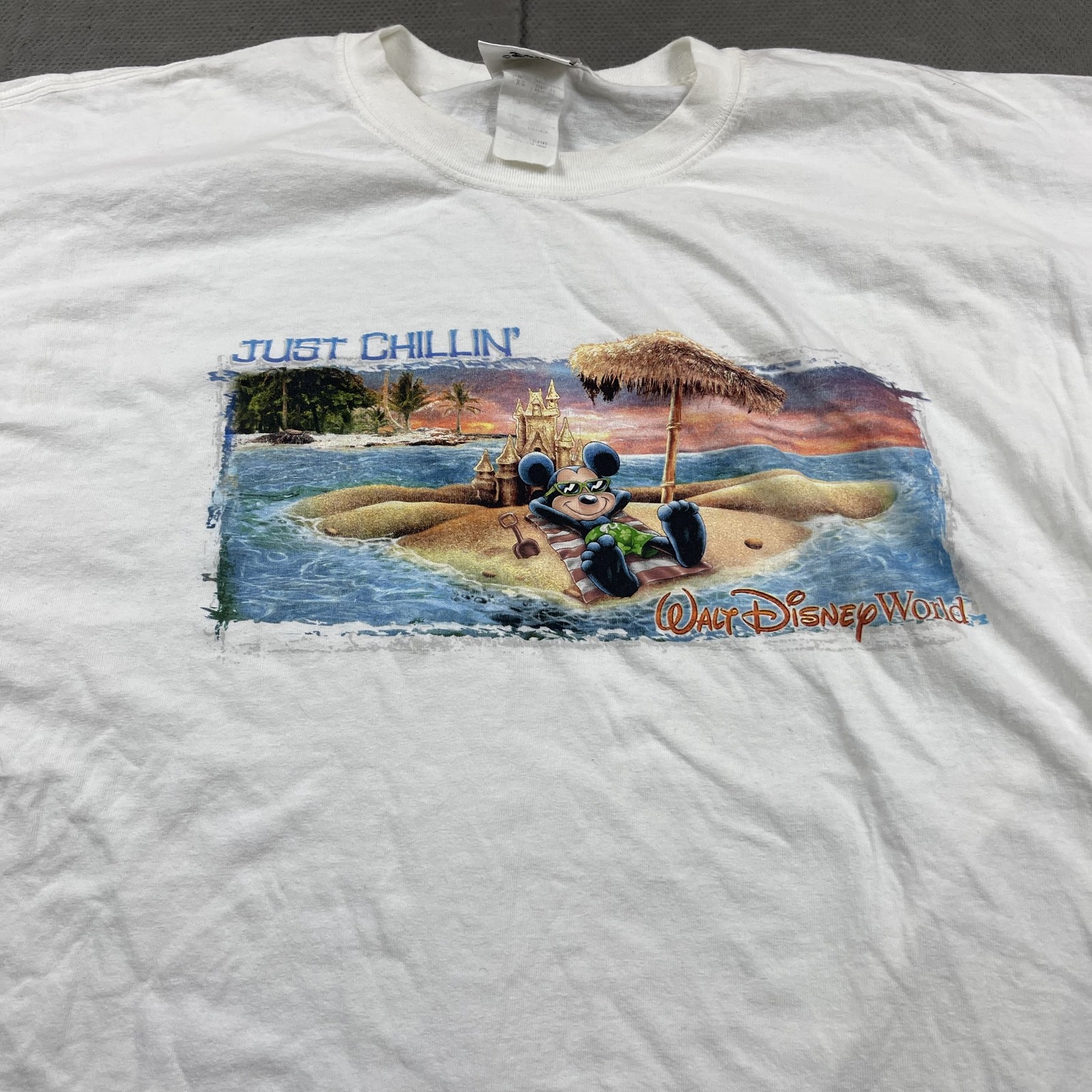 Vintage Disney Shirt Mens Extra Large White Just Chillin Mickey Mouse Tee 90s