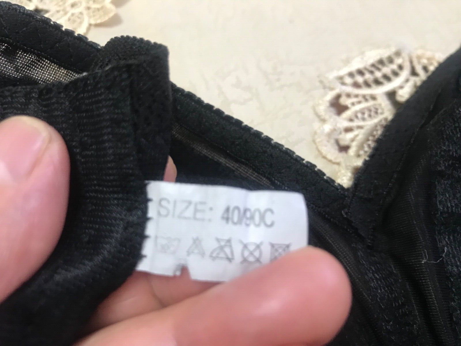 Bra UNBRANDEDD Size uS40cit6c eu90c unpadded wireless black