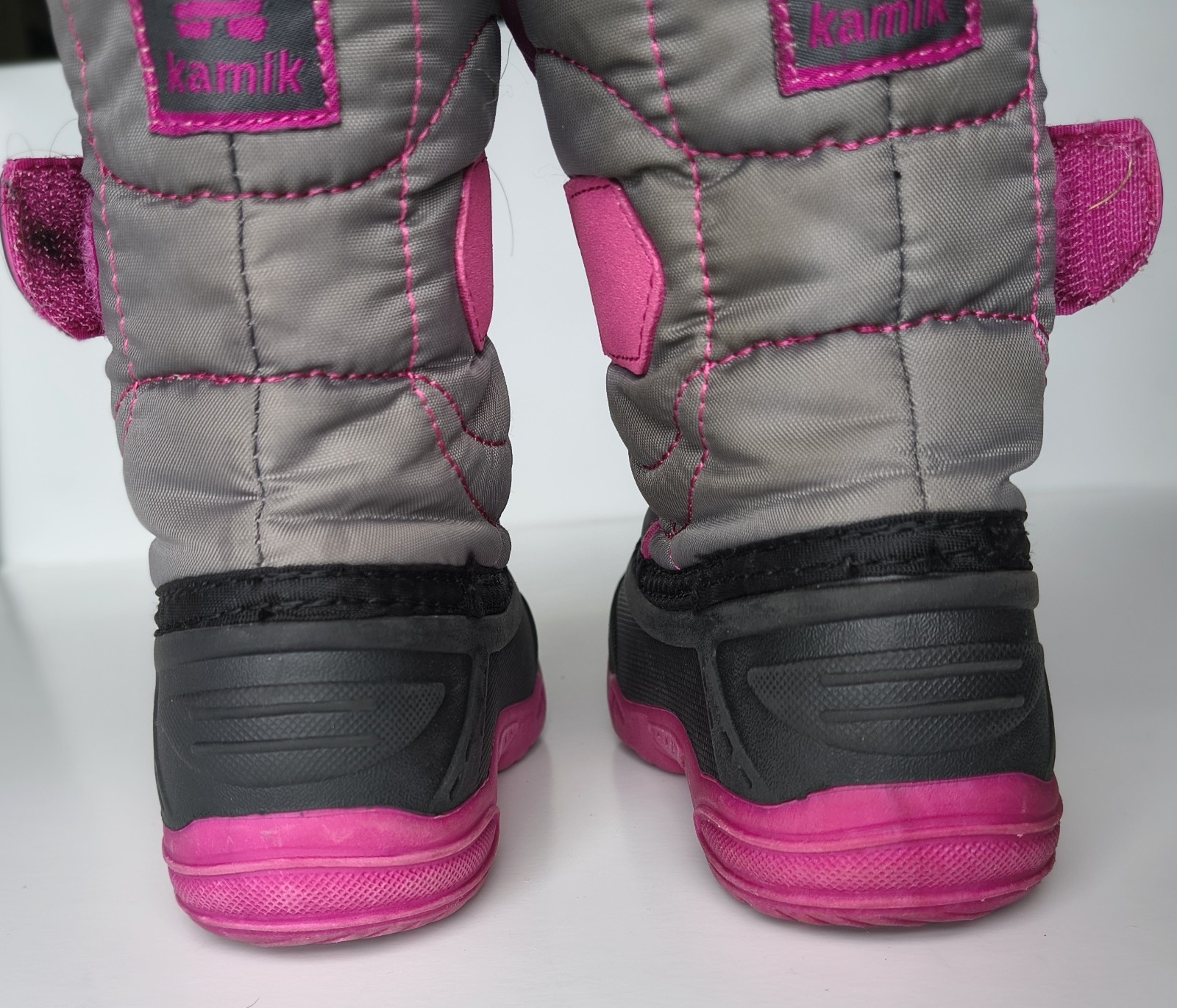 Kamik Snowbug 5 Toddler Winter Boots Size 9/26 Gray/Pink Waterproof Insulated