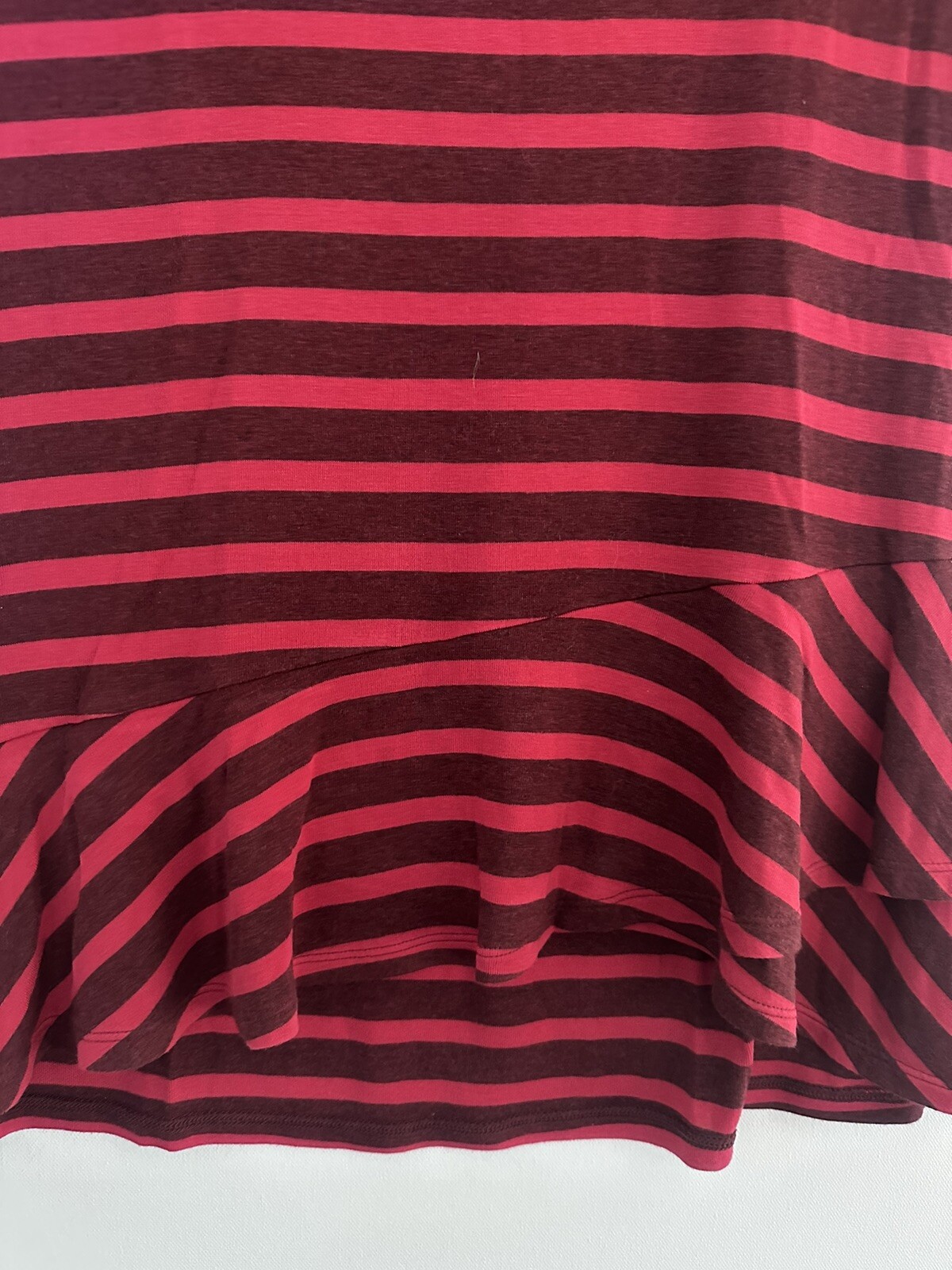 Cabi 3631 Womens Red Stripes Tee Scoop Neck Ruffled Peplum Top Shirt S Small