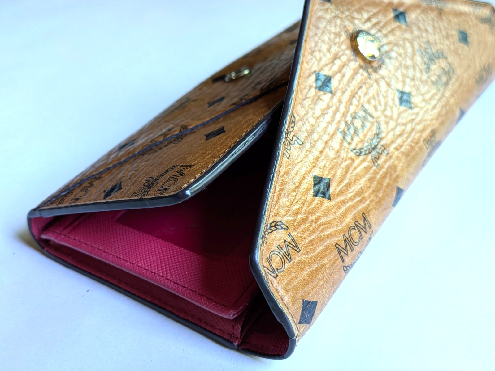 MCM Visetos Flap Long Wallet Cognac Brown Pink Bifold Authentic W7.5in H3.5in