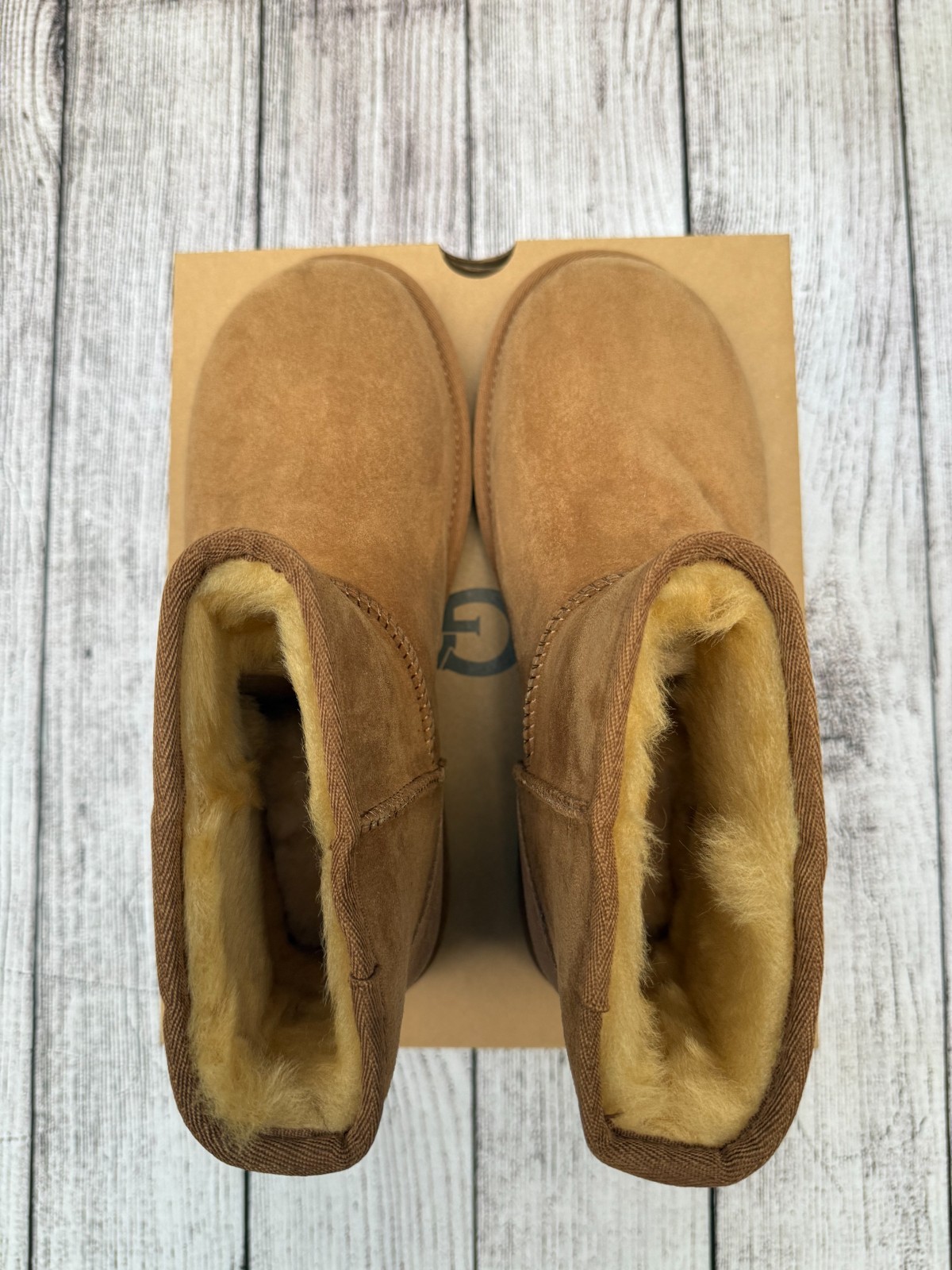 NEW 100% Authentic UGG Classic Mini II Chestnut 1016222 Women’s Boots Size 6-10
