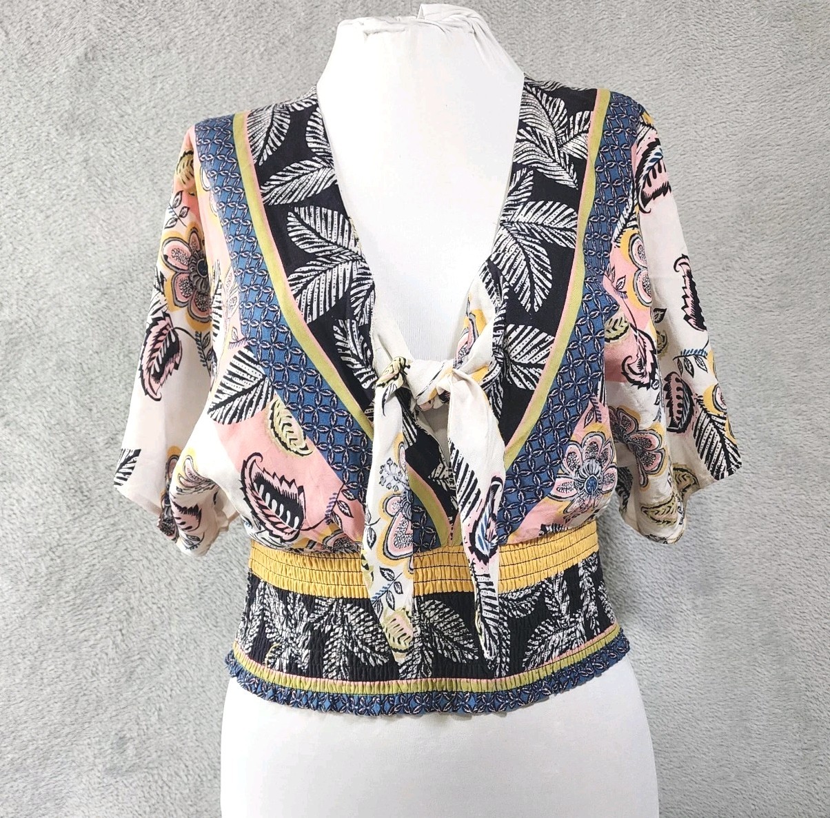 Angie Medium Boho Floral Paisley Tie Front Crop Top Smocked Waist Blouse New
