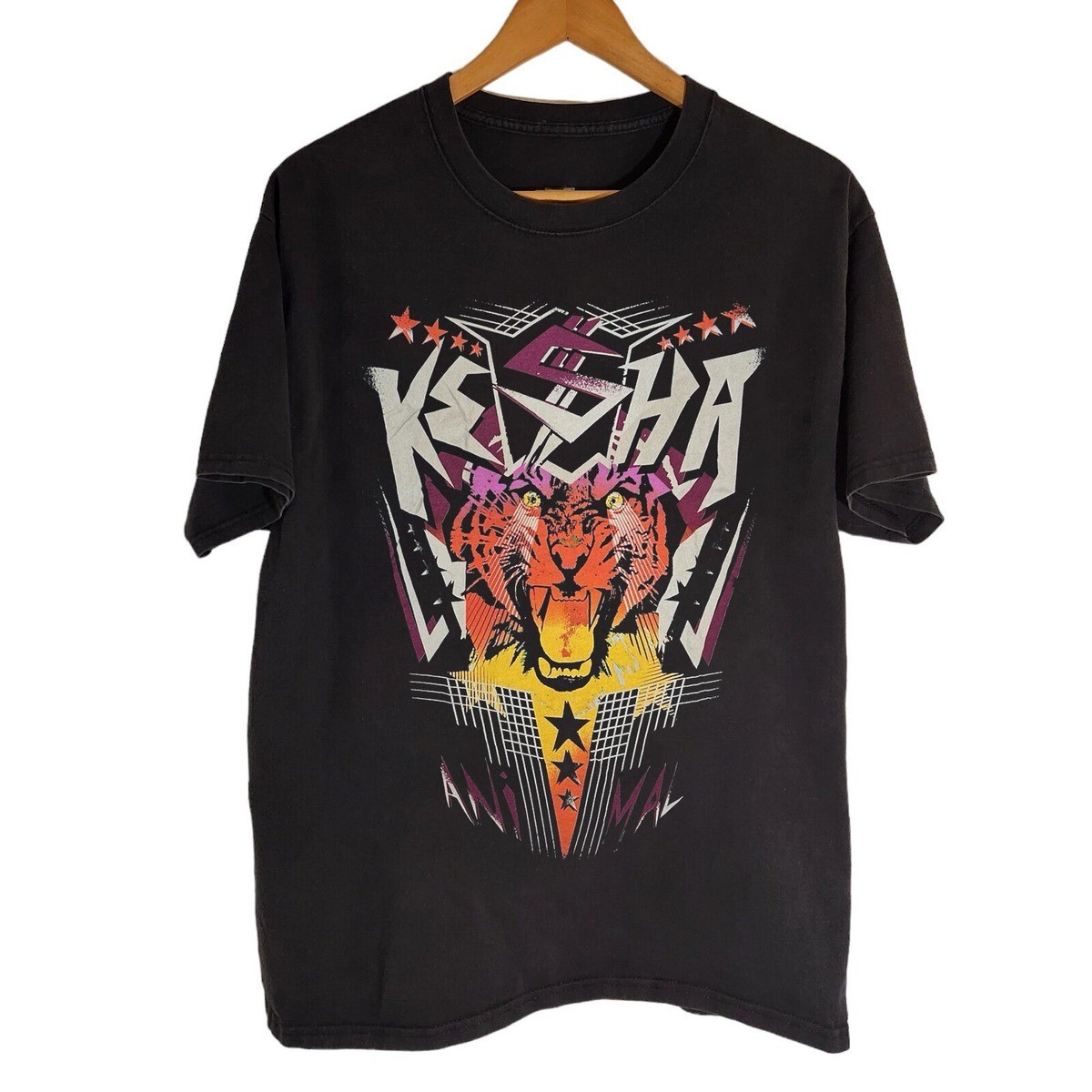 Collection KESHA Animal Tour Shirt 2010 Gift For Fan Black All Size Shirt 16D142