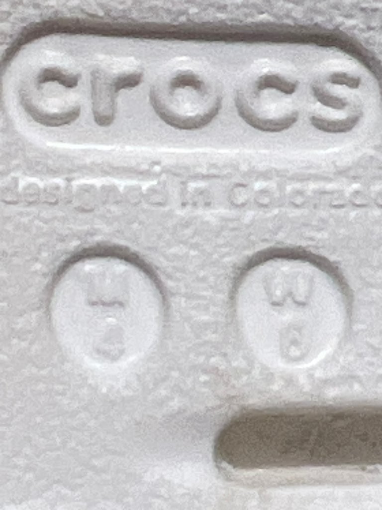 White Crocs Classic Clogs M4 W6