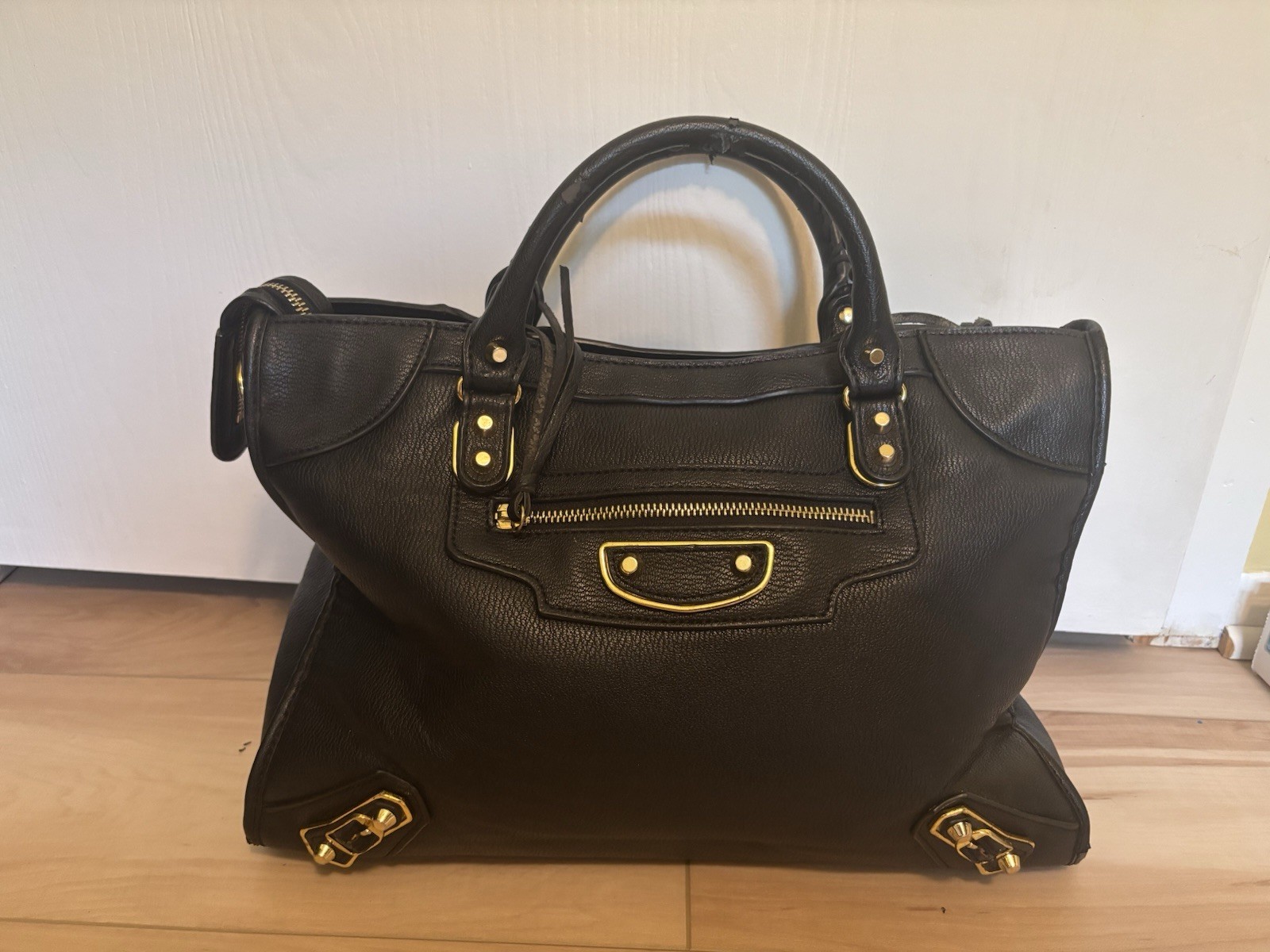 Balenciaga City Metallic Edge Black Leather Bag Purse Authentic