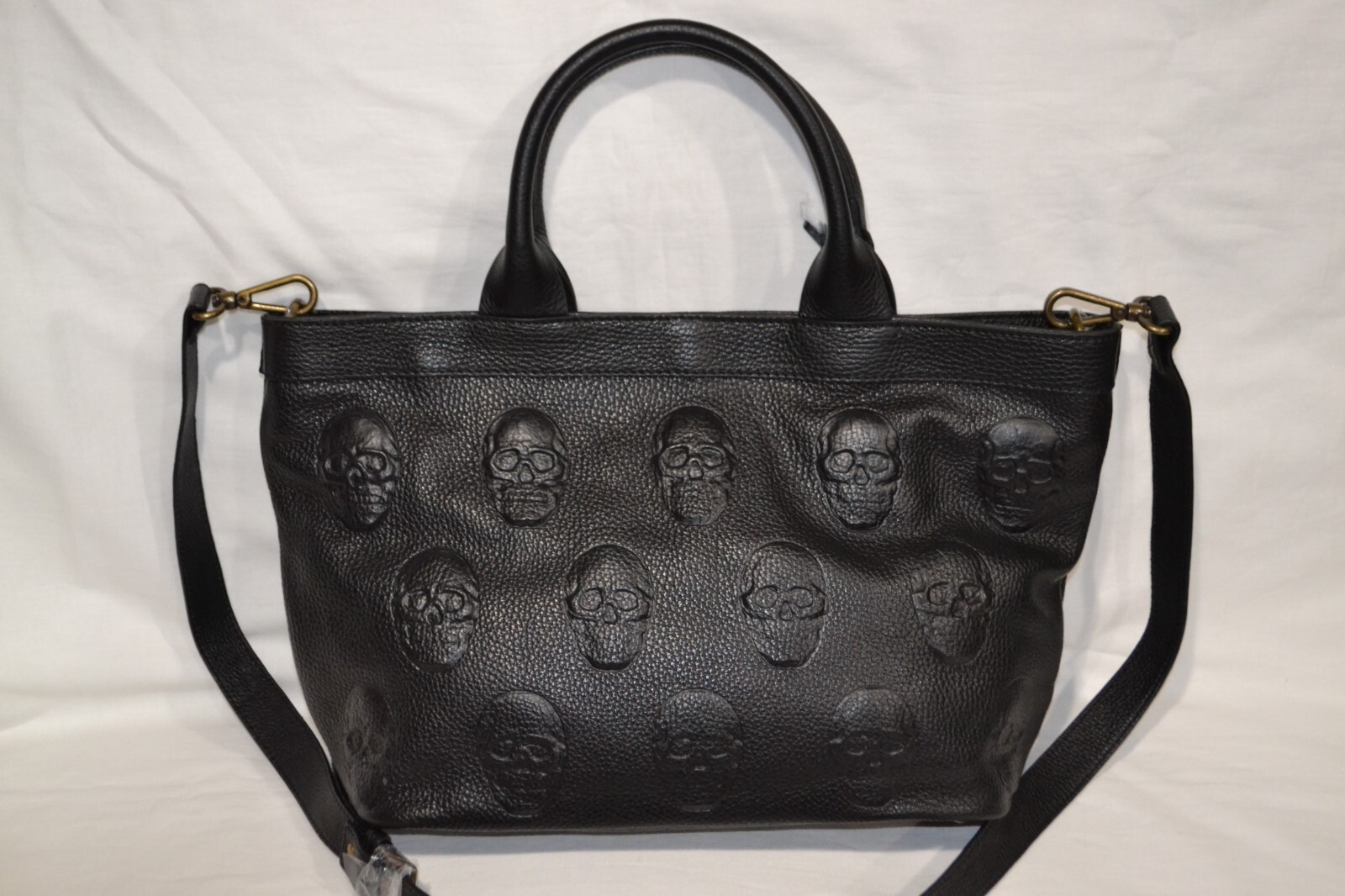 NWT IO Pelle Italia Skull Black Crossbody Bag Leather Made in Italy
