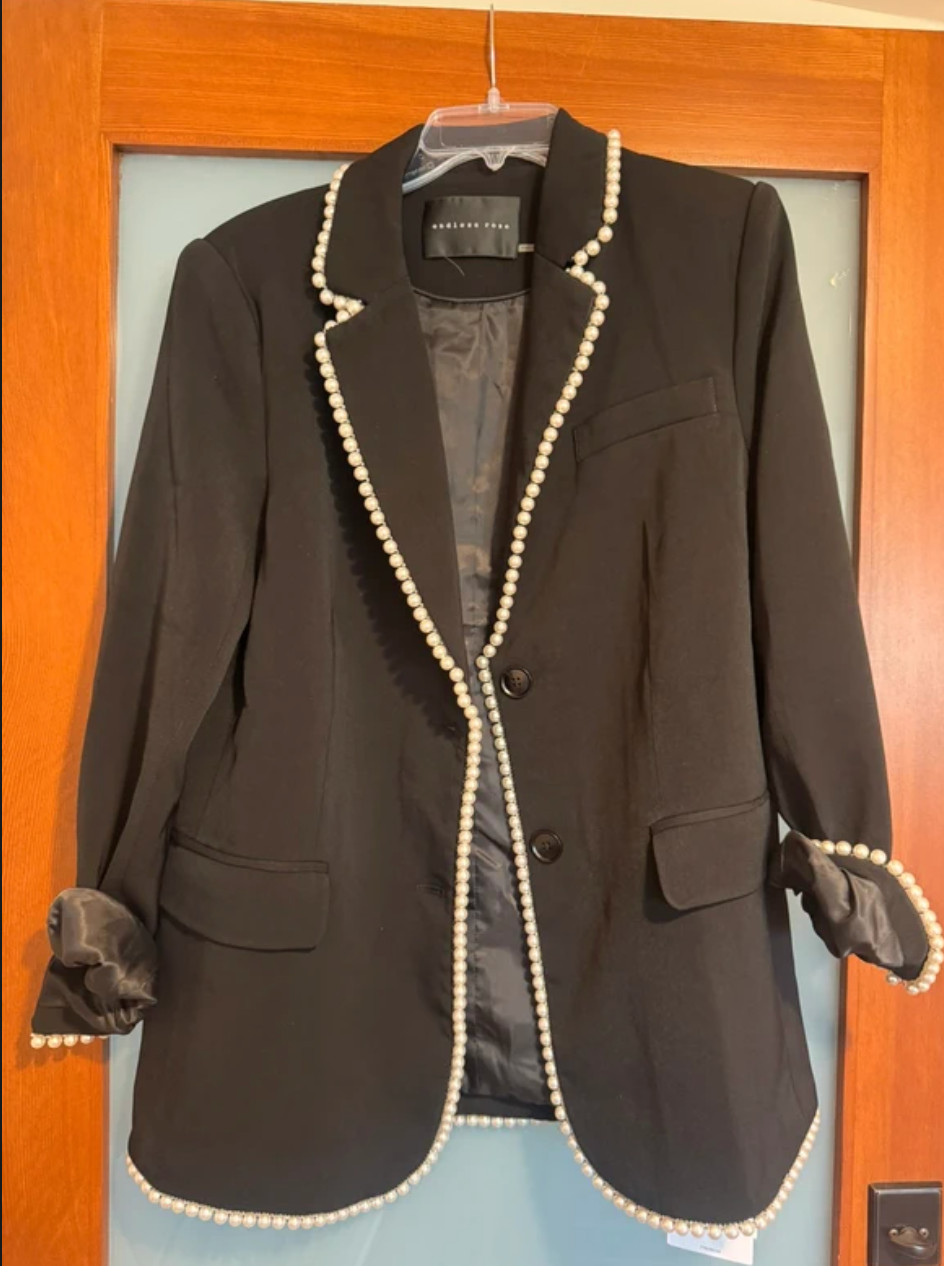 womens black blazer with pearl lining