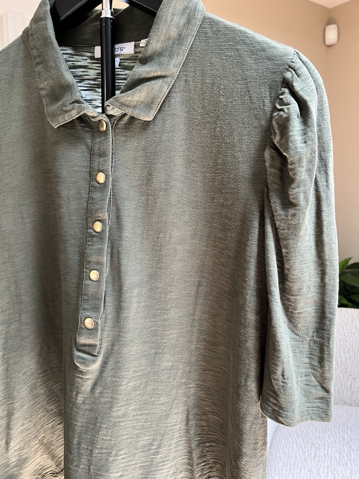 Chico’s Puff Sleeve Olive Green Slub Cotton Women’s Shirt Size 3 Gold Buttons